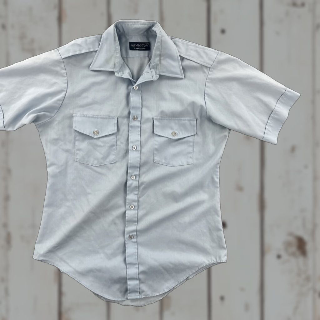 Van Heusen VINTAGE Van Heusen The Aviator Mens Size L Blue Short Sleeve Button Up Shirt 90s Size US L / EU 52-54 / 3 - 1 Thumbnail