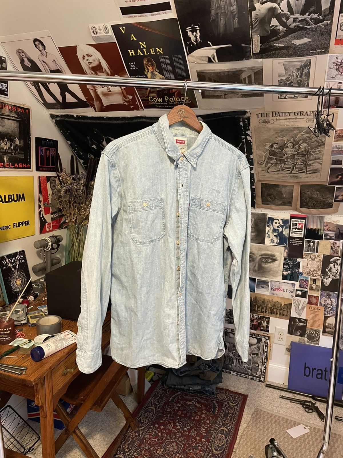 Levi's Vintage Levi’s button up Size US XL / EU 56 / 4 - 1 Thumbnail