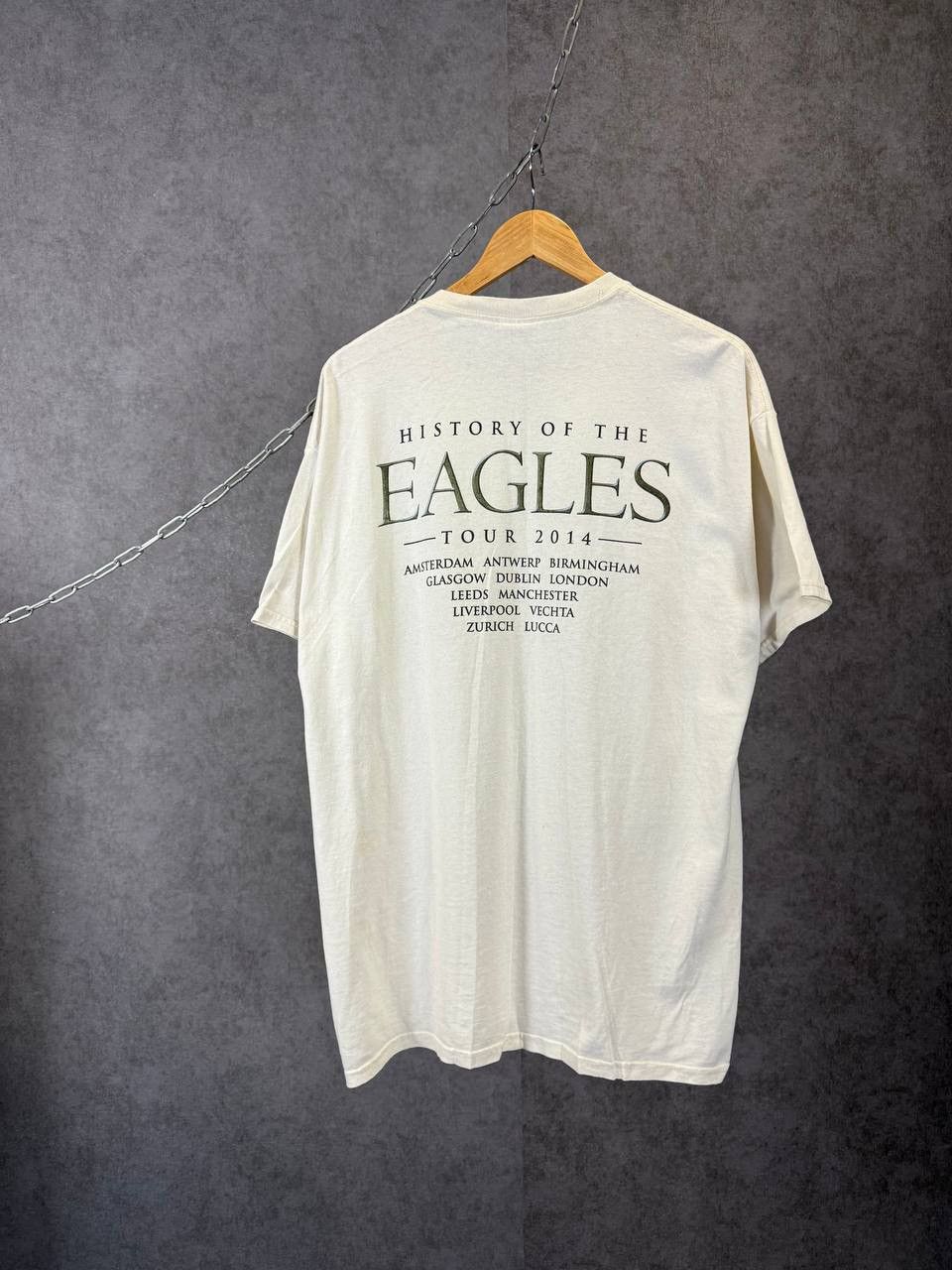 Band Tees The Eagles 2013 rock band tour tee Size US XL / EU 56 / 4 - 2 Thumbnail