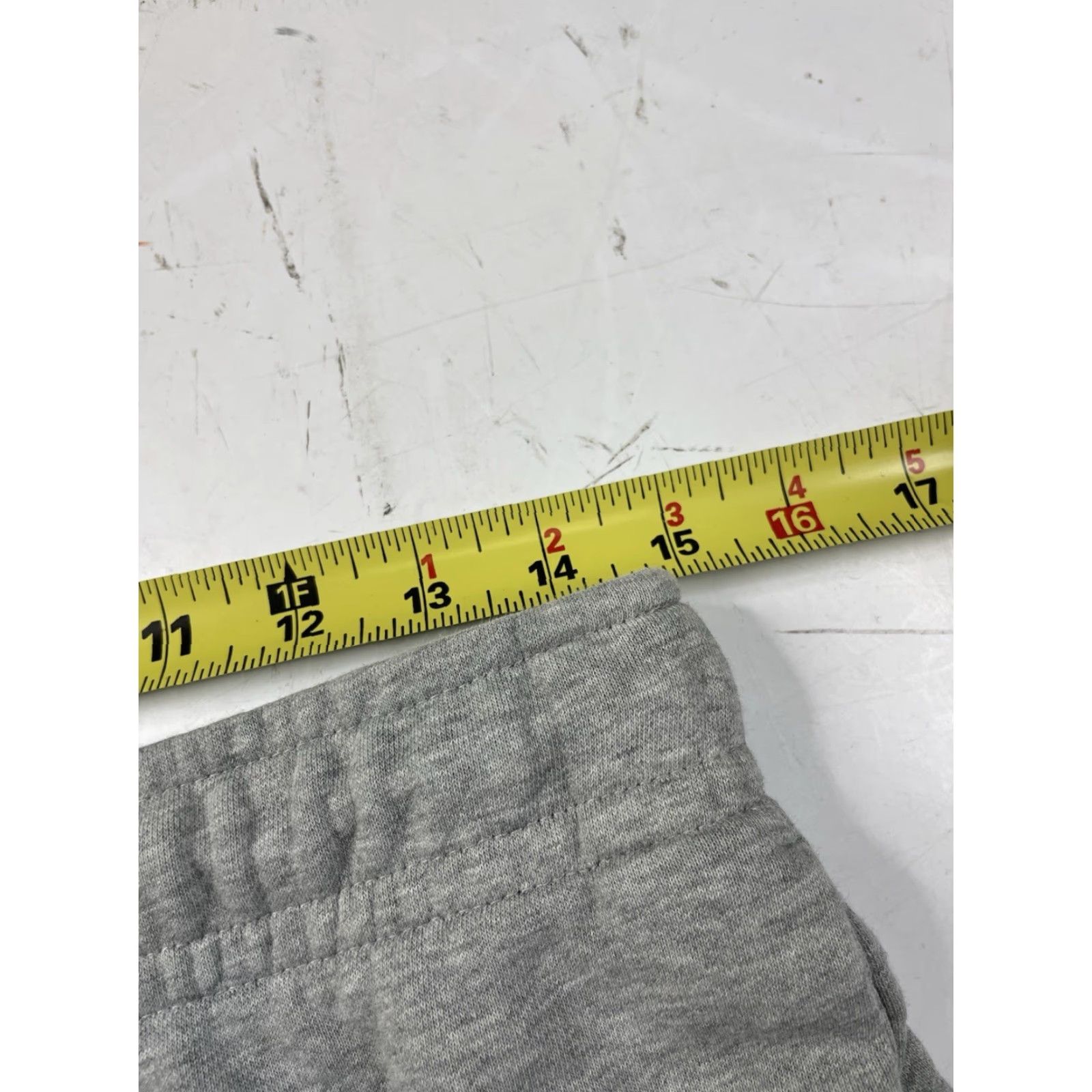 Nike Nike Sweat Shorts Women's Small Sportswear Essential Gray CJ2158-063 Size 28" / US 6 / IT 42 - 5 Thumbnail