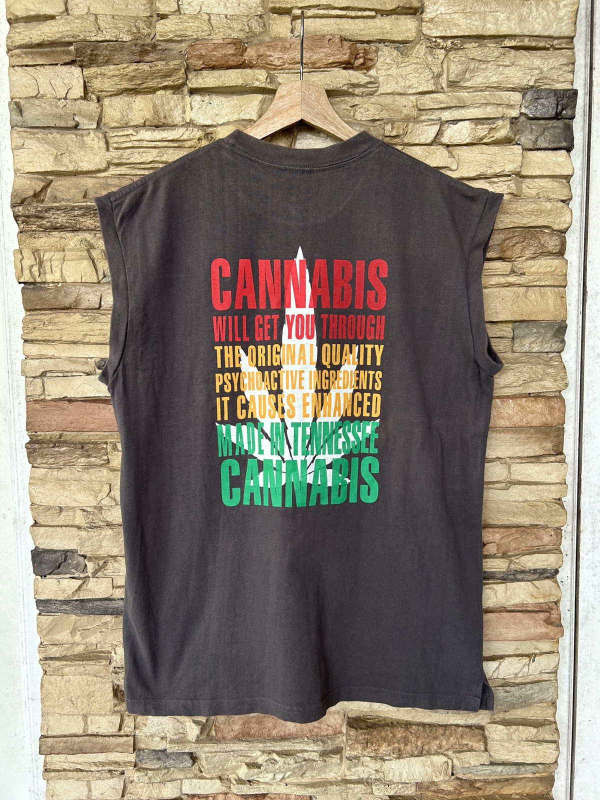 Vintage Vintage Indian Hemp Tennessee Cannabis Tees Marijuana Ganja Size US L / EU 52-54 / 3 - 7 Thumbnail