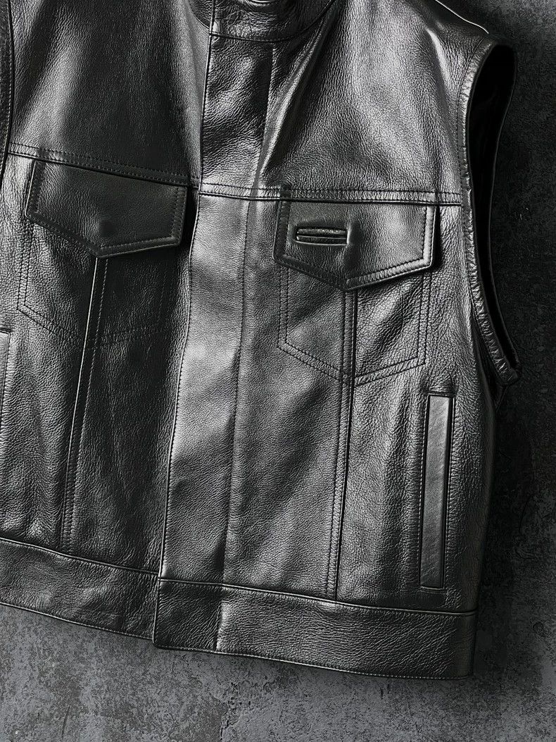 Versace Versace Cowhide sleeveless vest Size S / US 4 / IT 40 - 4 Thumbnail