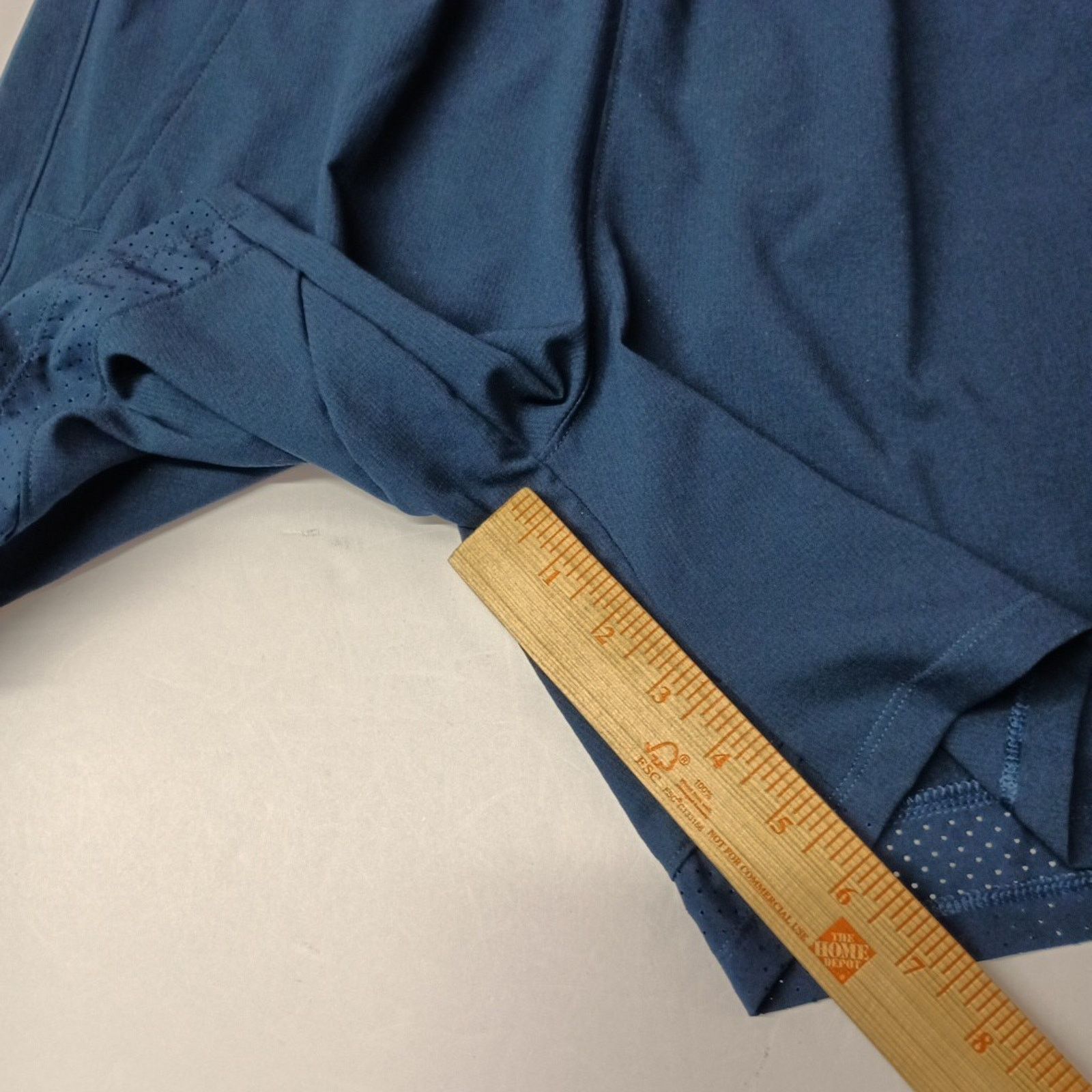 Under Armour Under Armour Mens UA Vanish Woven 6in Shorts Size M Blue NWT Size US 33 - 2 Thumbnail