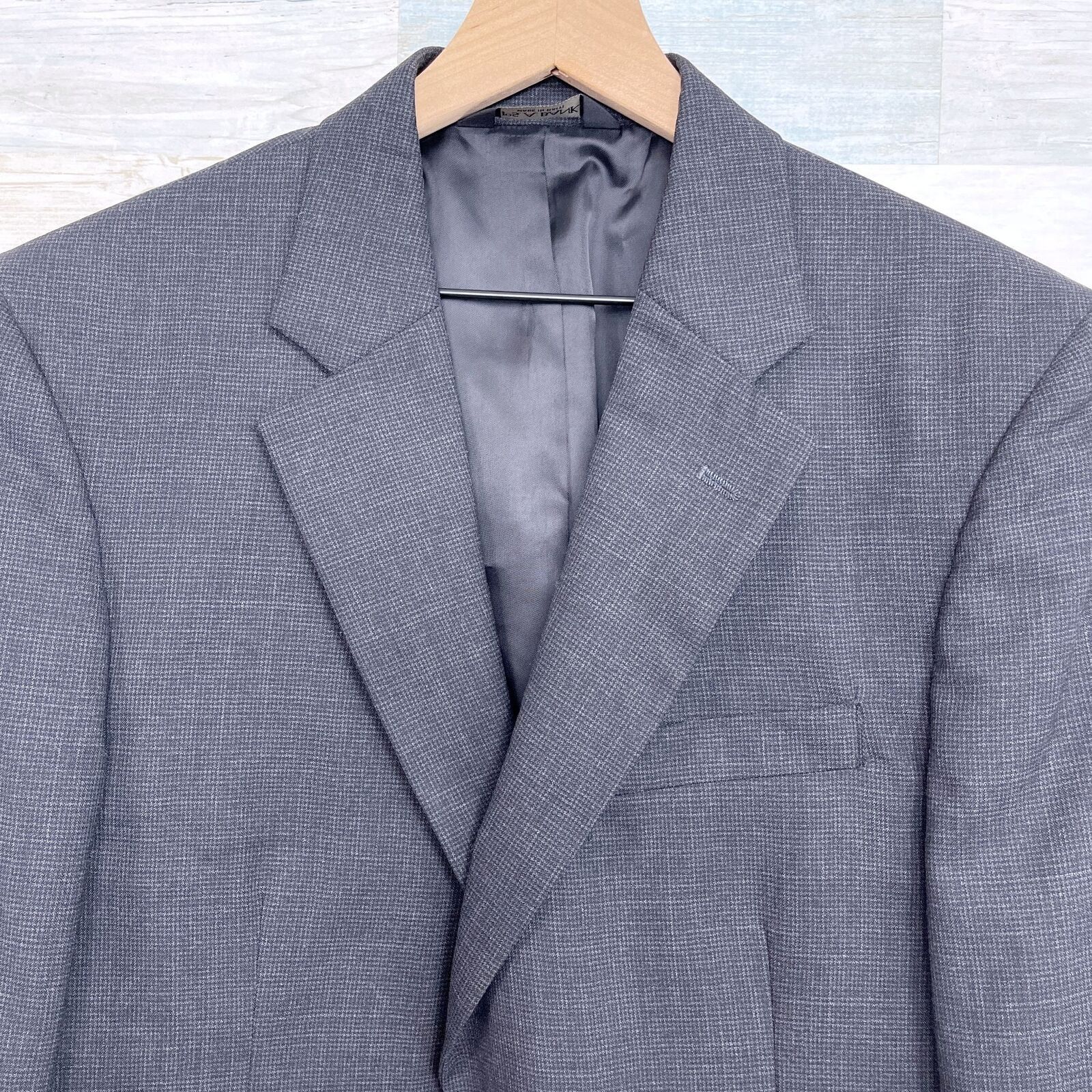 Jos. A. Bank Jos A Bank Wool 2 Piece Suit Dark Gray Two Button 40R 34x29 Size 40R - 3 Thumbnail