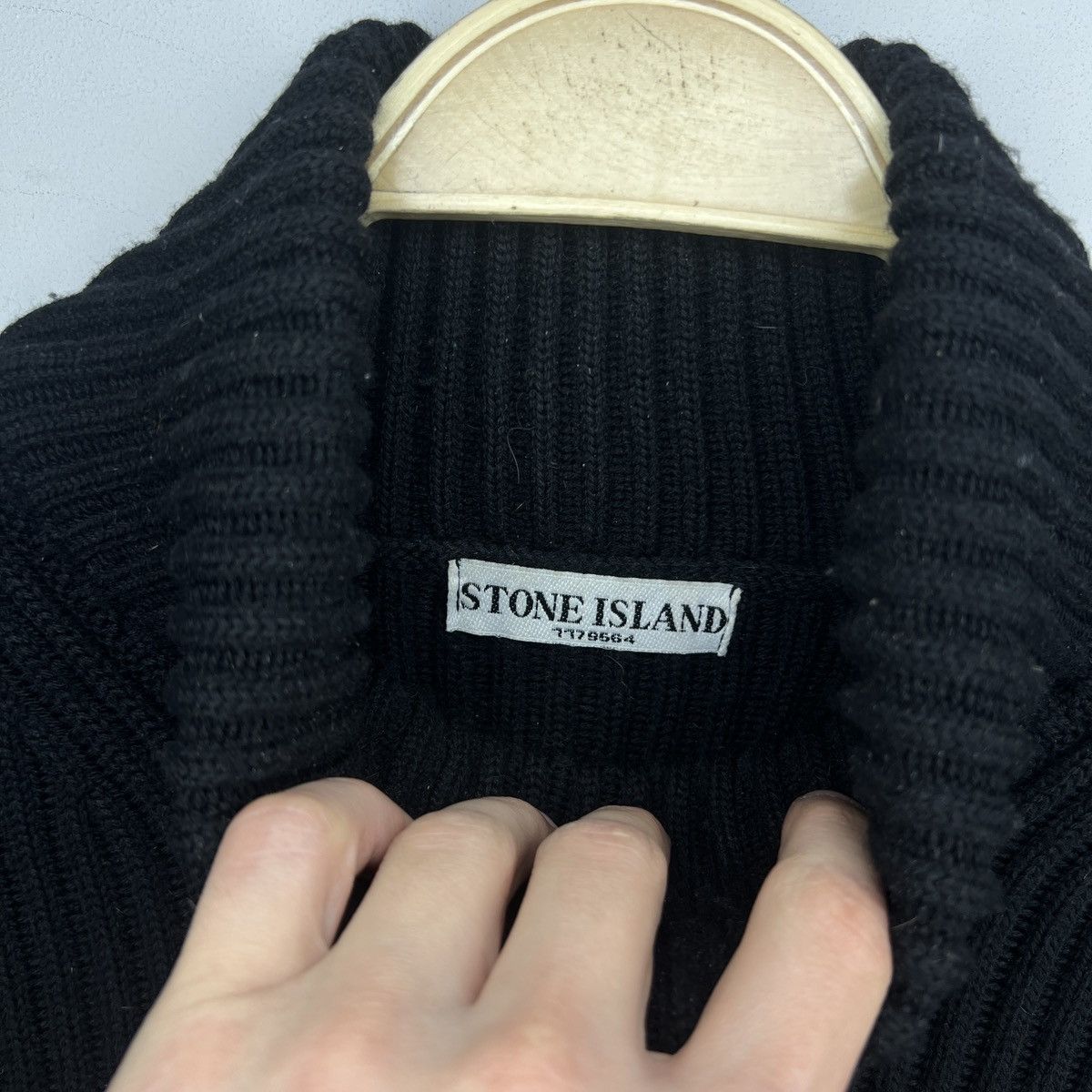 Stone Island Vintage Stone Island Ribbed Wool Turtleneck Patch Sweater Size US M / EU 48-50 / 2 - 6 Thumbnail