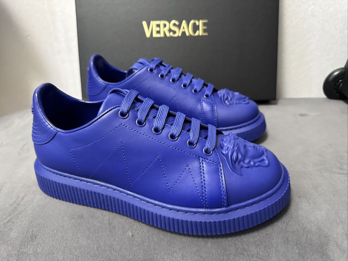 Versace Versace Medusa Head Royal Blue Leather Sneakers Sz 39 Size US 8.5 / IT 38.5 - 1 Thumbnail