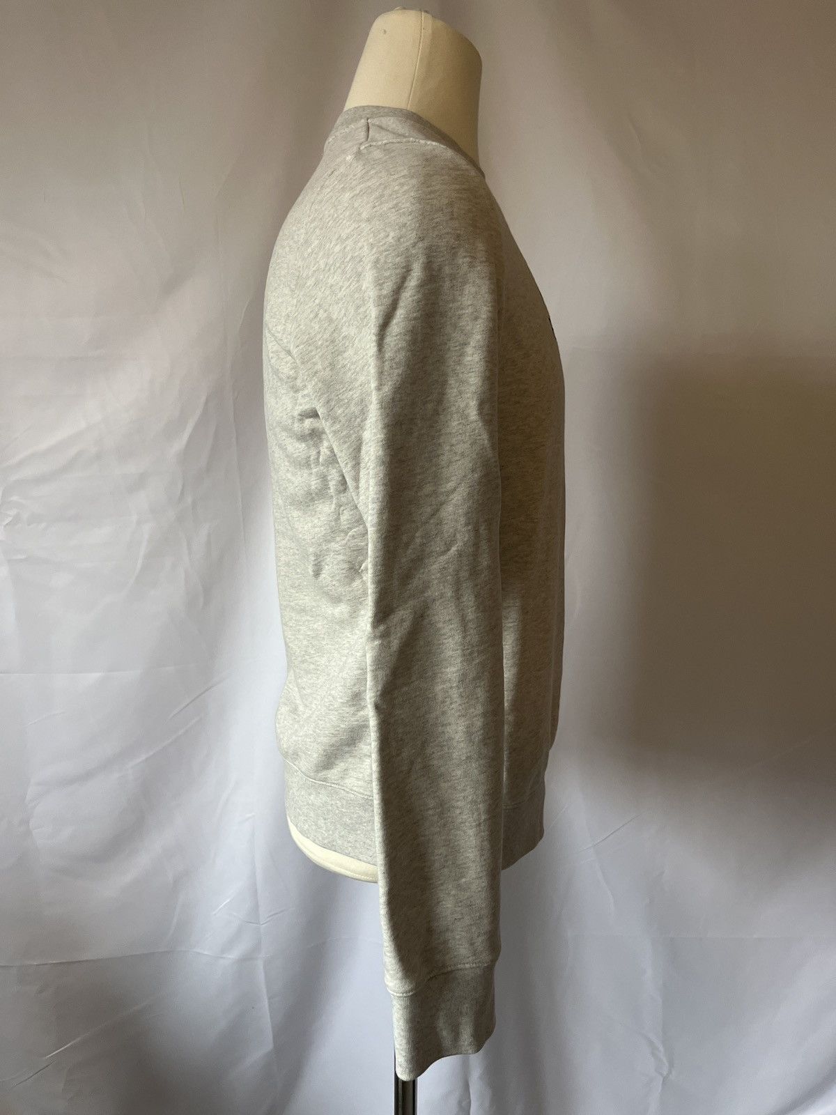 A.P.C. A.P.C. Embroidered Crewneck Sweatshirt L Streetwear France Size US L / EU 52-54 / 3 - 4 Thumbnail