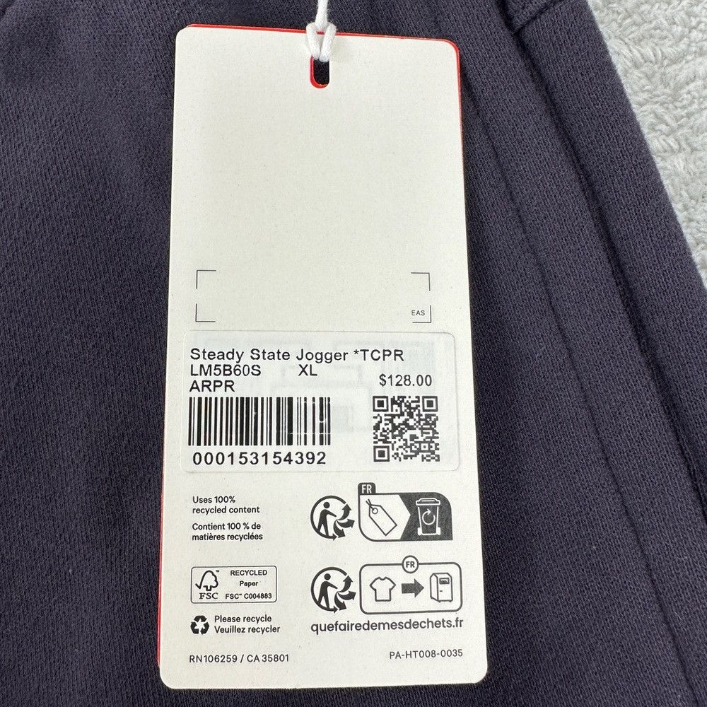Lululemon Lululemon NWT Team Canada Steady State Jogger Men's Size XL Size US 38 / EU 54 - 3 Thumbnail