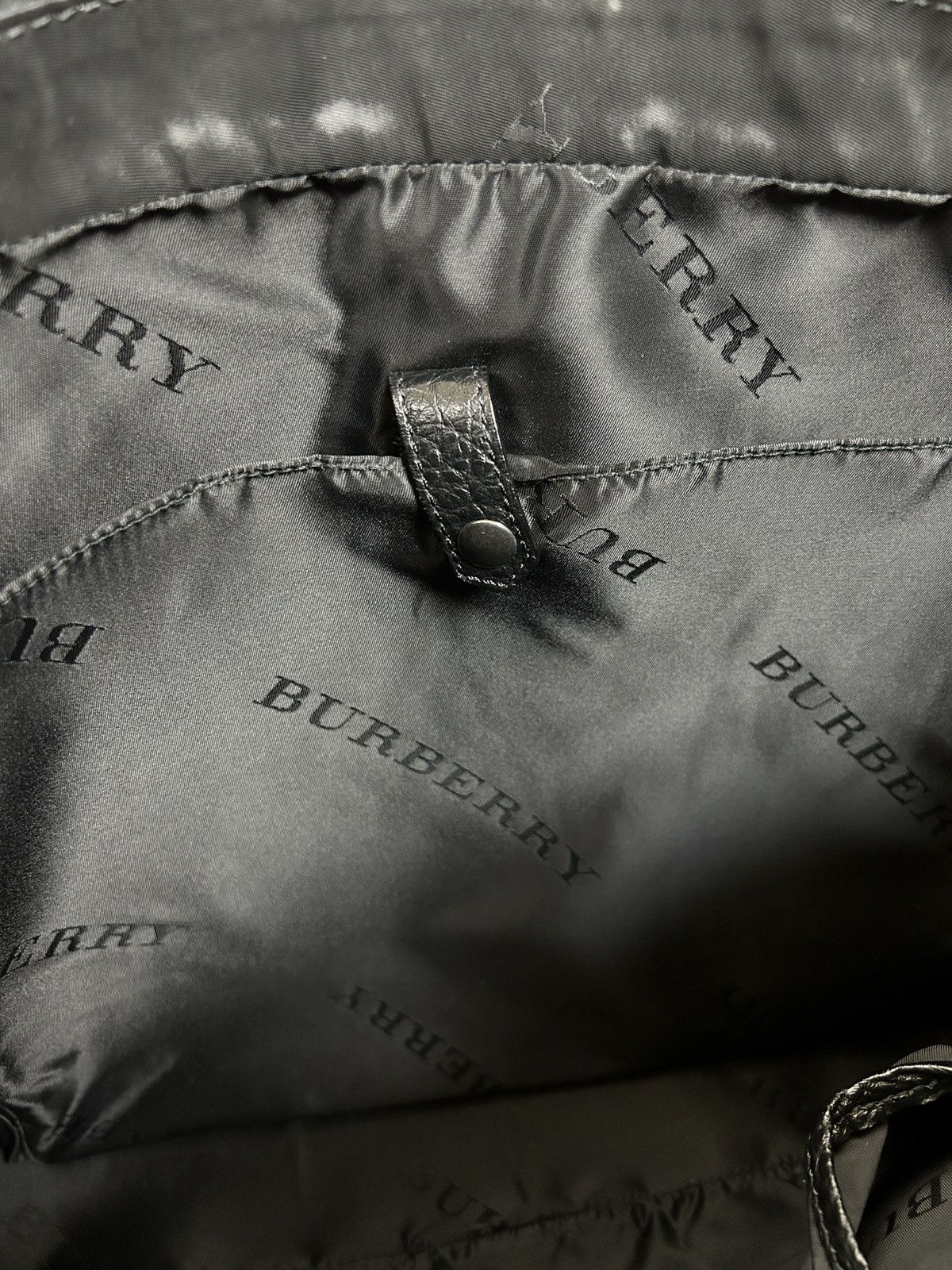 Burberry Burberry Nova Check Leather Notebook Handbag Bag Size ONE SIZE - 10 Thumbnail