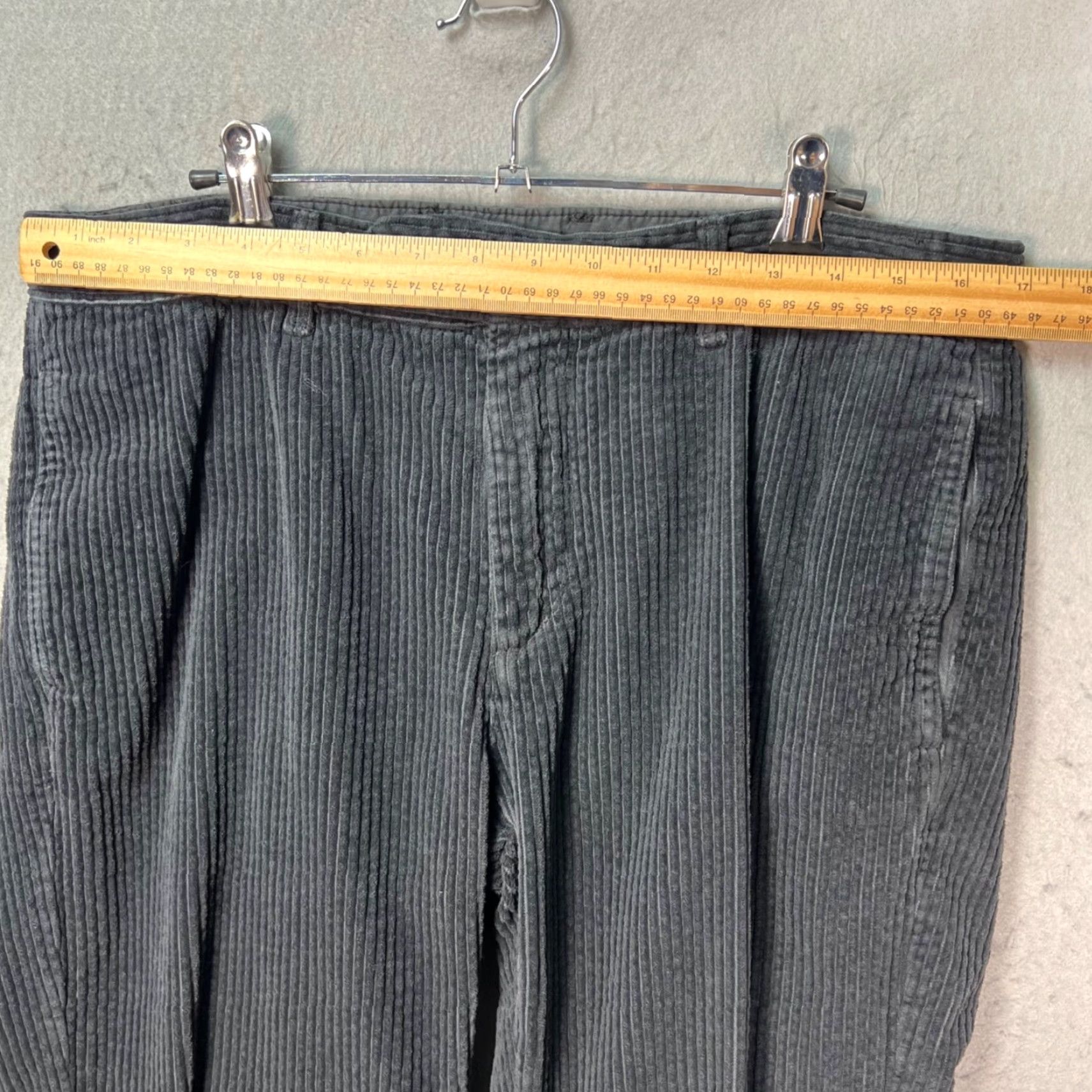 Massimo Alba Massimo Alba Mens Pants Dress Trousers Corduroy Gray 52 Regular Inseam 27 in Front Flat Front Vintage No Charcoal Gray Pockets Fall Mens Dress Pants Size 38" / US 16 / IT 52 - 6 Thumbnail