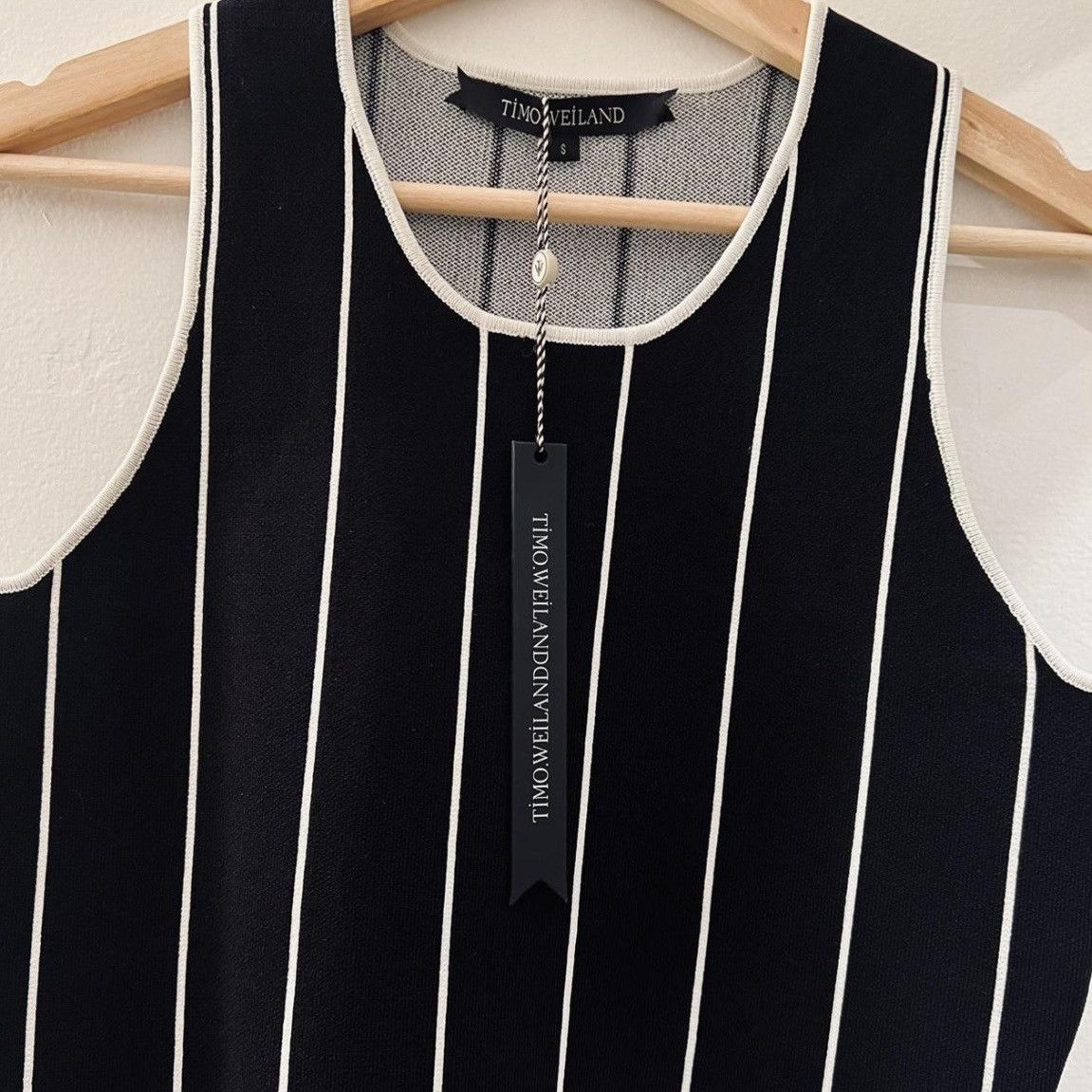 Timo Weiland Timo Weiland B&W Striped Skirt & Crop Top Set Size S / US 4 / IT 40 - 5 Thumbnail