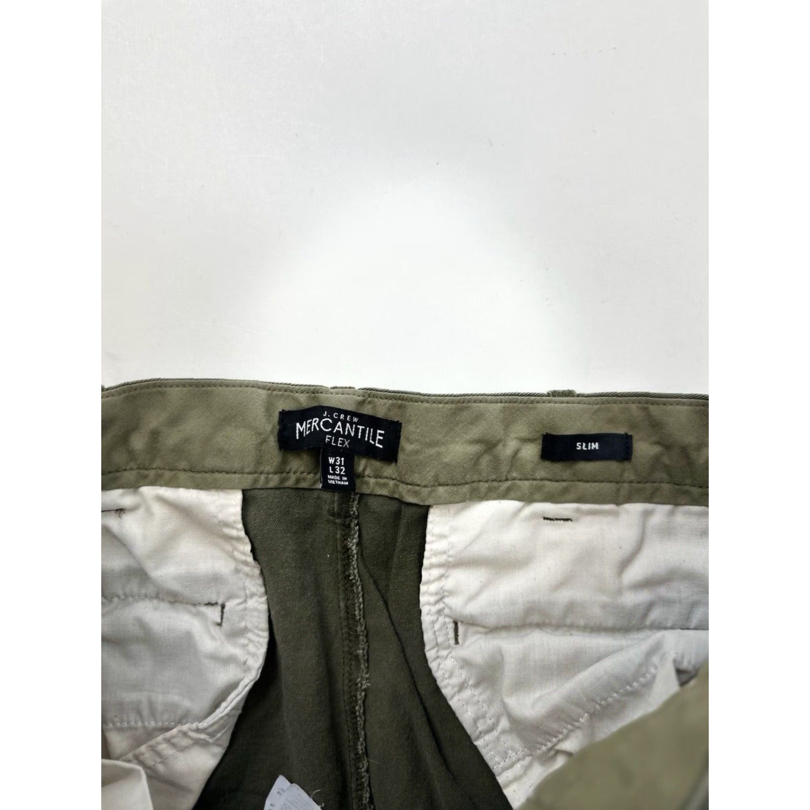 J.Crew J.Crew Pants Men’s 32 Slim Chino Flex Flat Front Green Twill Pockets Straight Inseam 31 Size US 32 / EU 48 - 3 Thumbnail