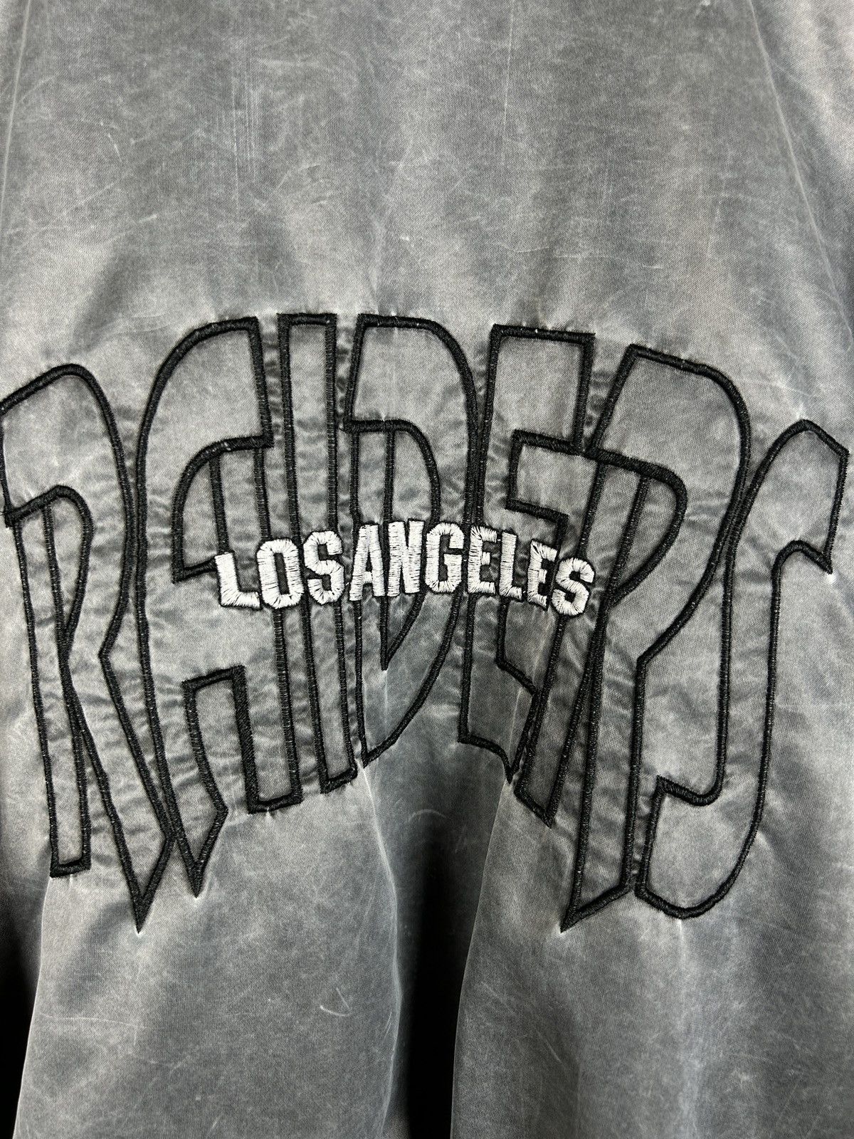NFL 80s Vintage Los Angeles Raiders NFL Bomber Jacket Grey XL Size US XL / EU 56 / 4 - 7 Thumbnail