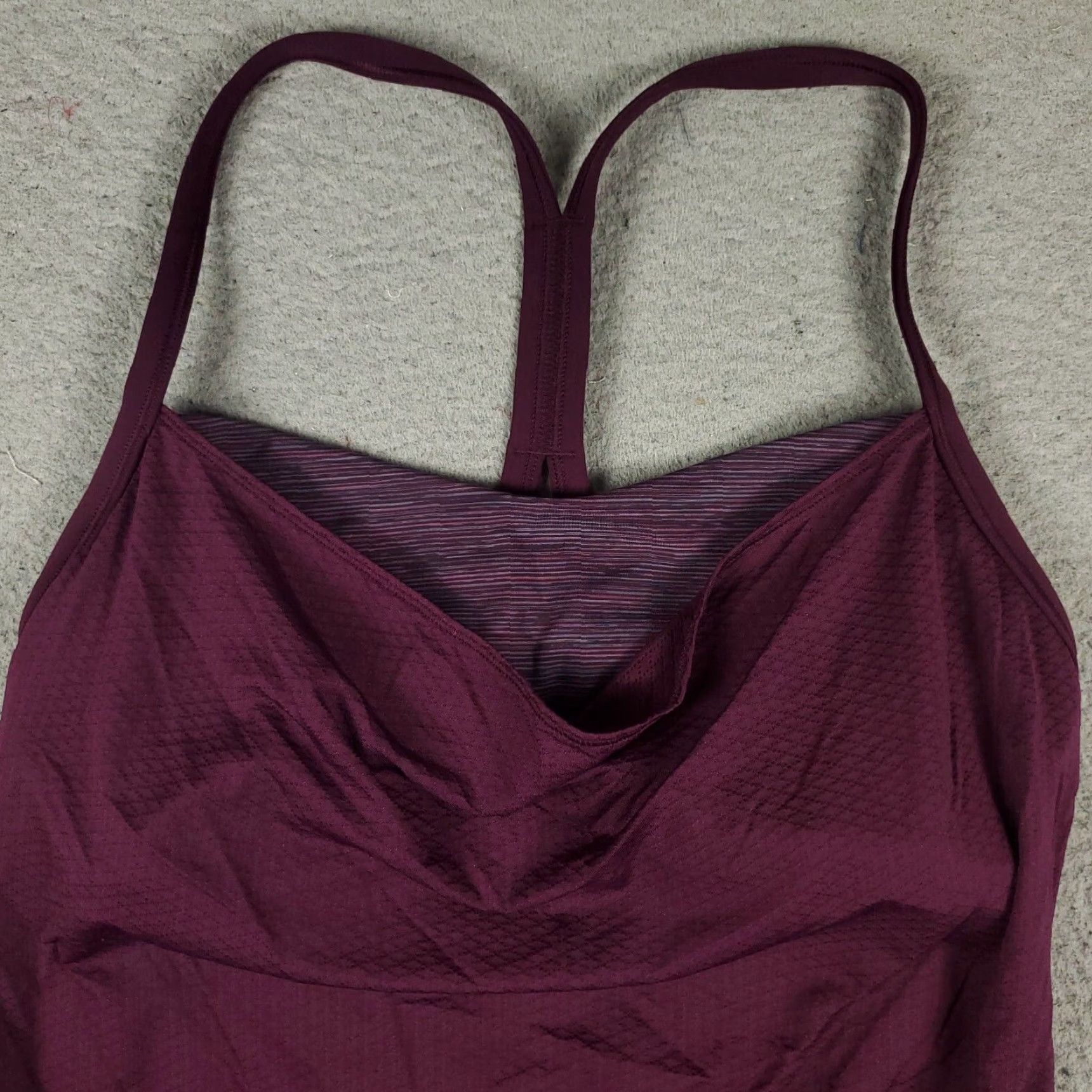 Lululemon Lululemon Tank Top Womens Size 6 Purple Racerback Activewear Size M / US 6-8 / IT 42-44 - 2 Thumbnail