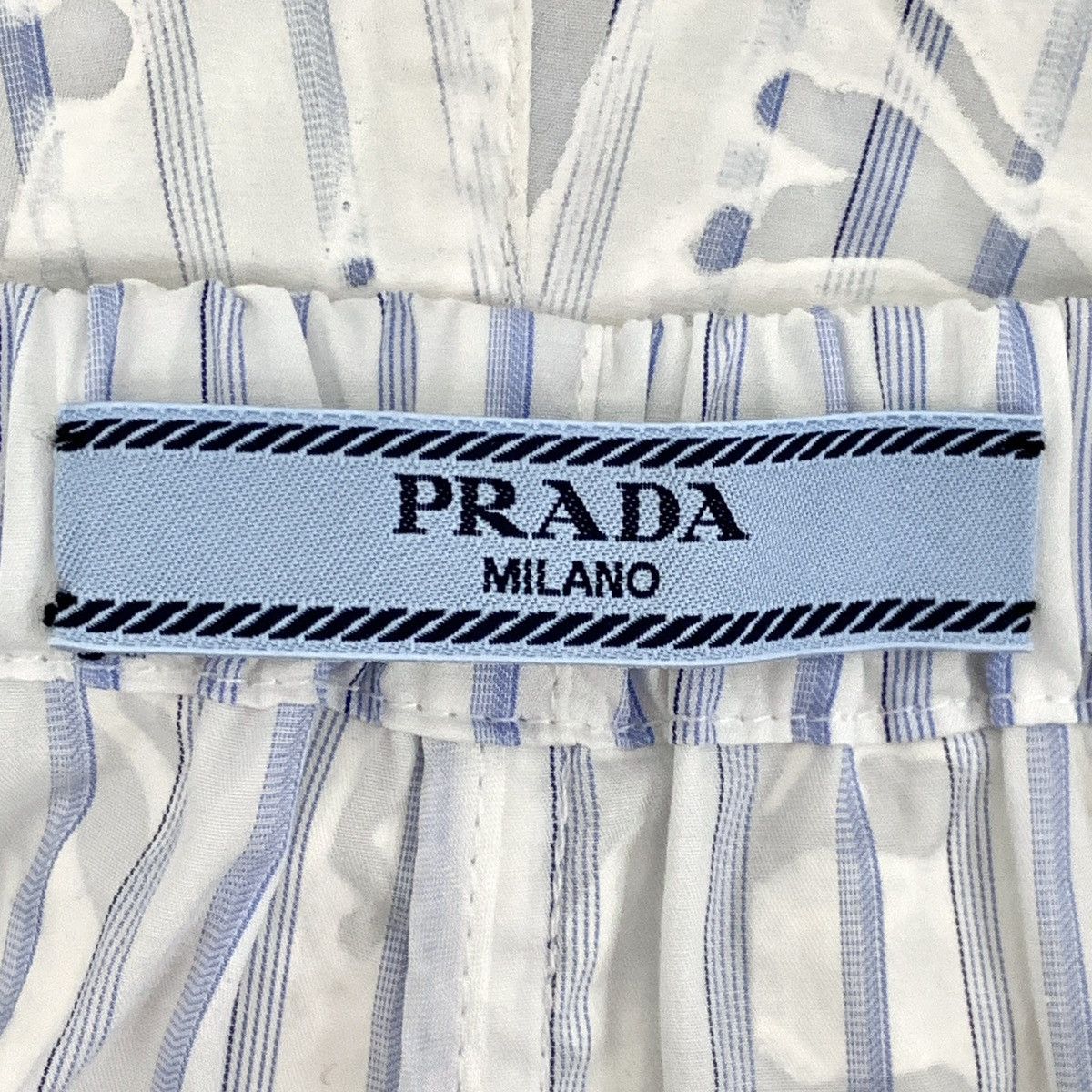 Prada Prada White Striped Logo Letter Printed Casual Shorts K26WX Size 25" / US 0 / IT 36 - 6 Thumbnail
