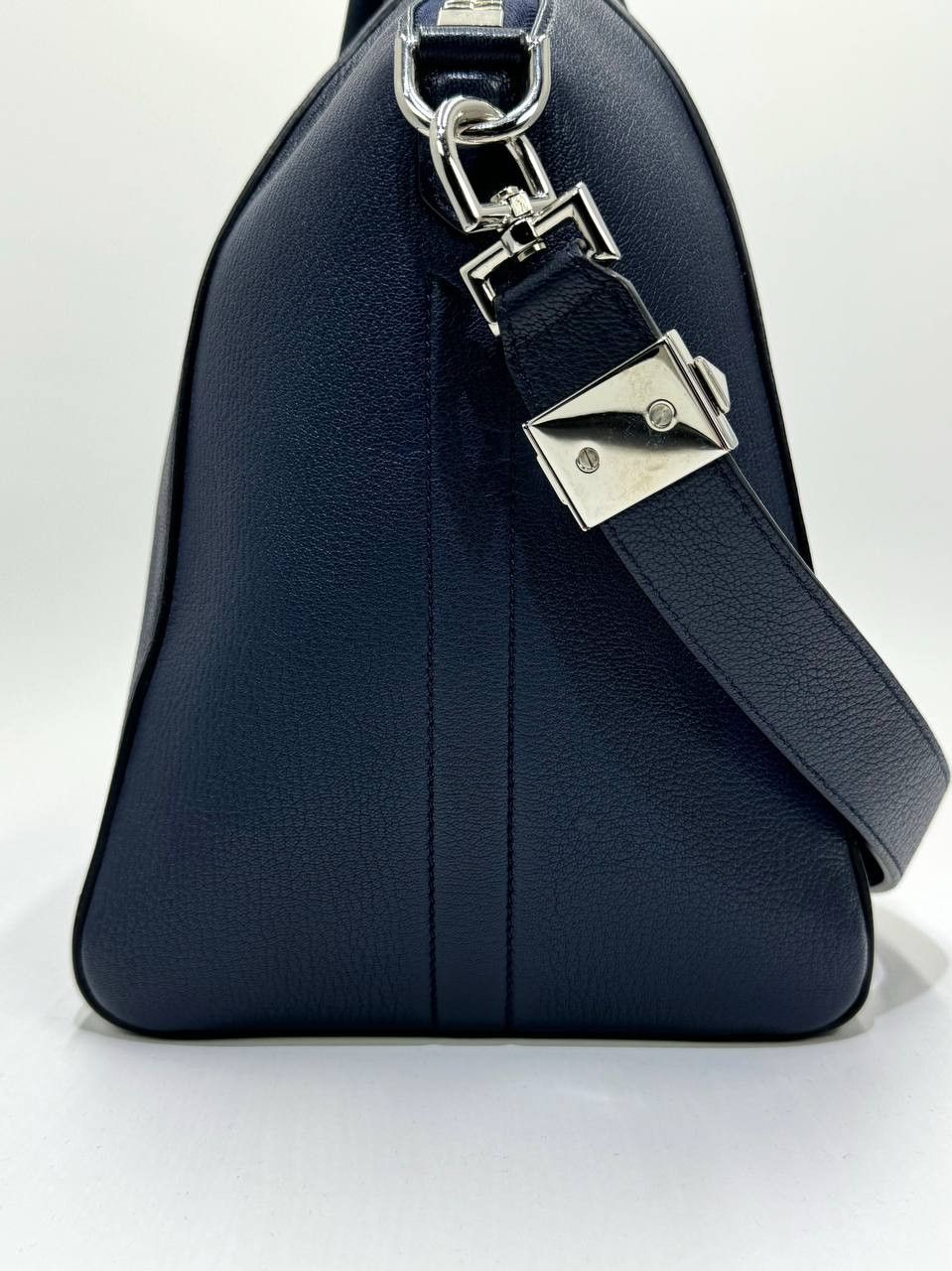 Givenchy Givenchy Antigona Medium Leather Hand Bag Size ONE SIZE - 9 Thumbnail