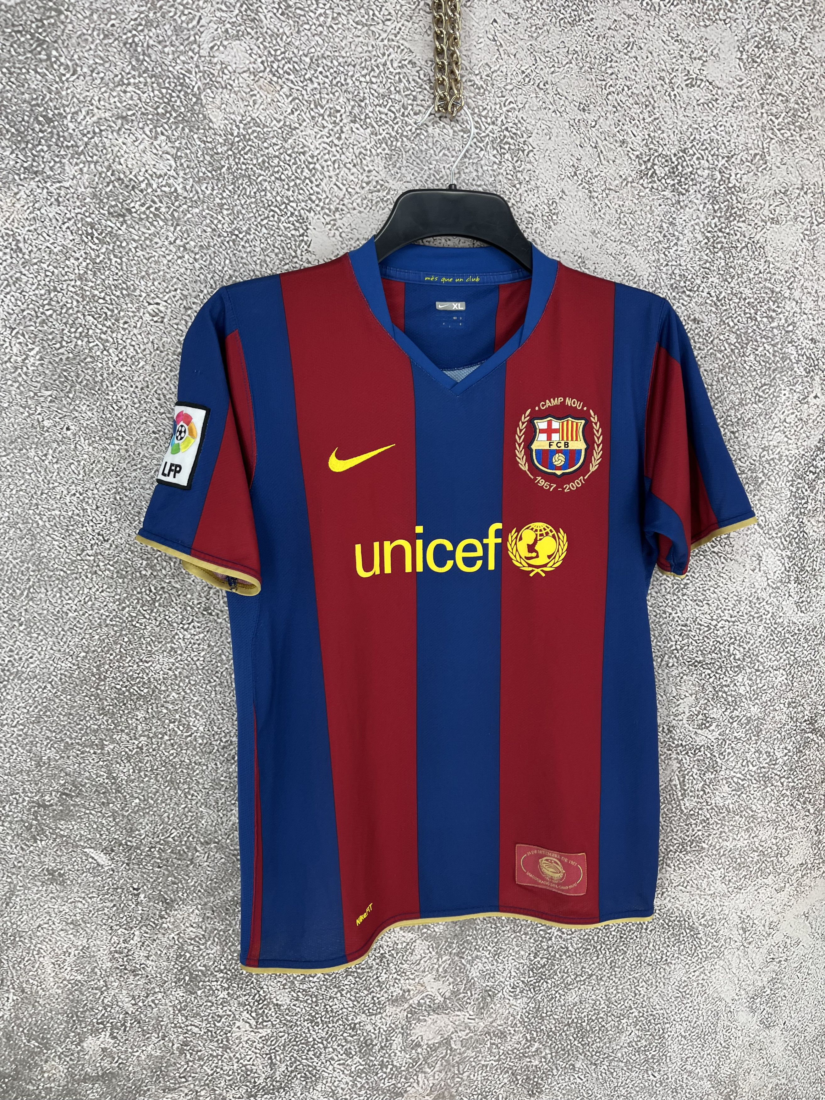 Nike Barcelona Nike 2007 Jersey Vintage Y-Shirts Size XS Size US XS / EU 42 / 0 - 2 Thumbnail