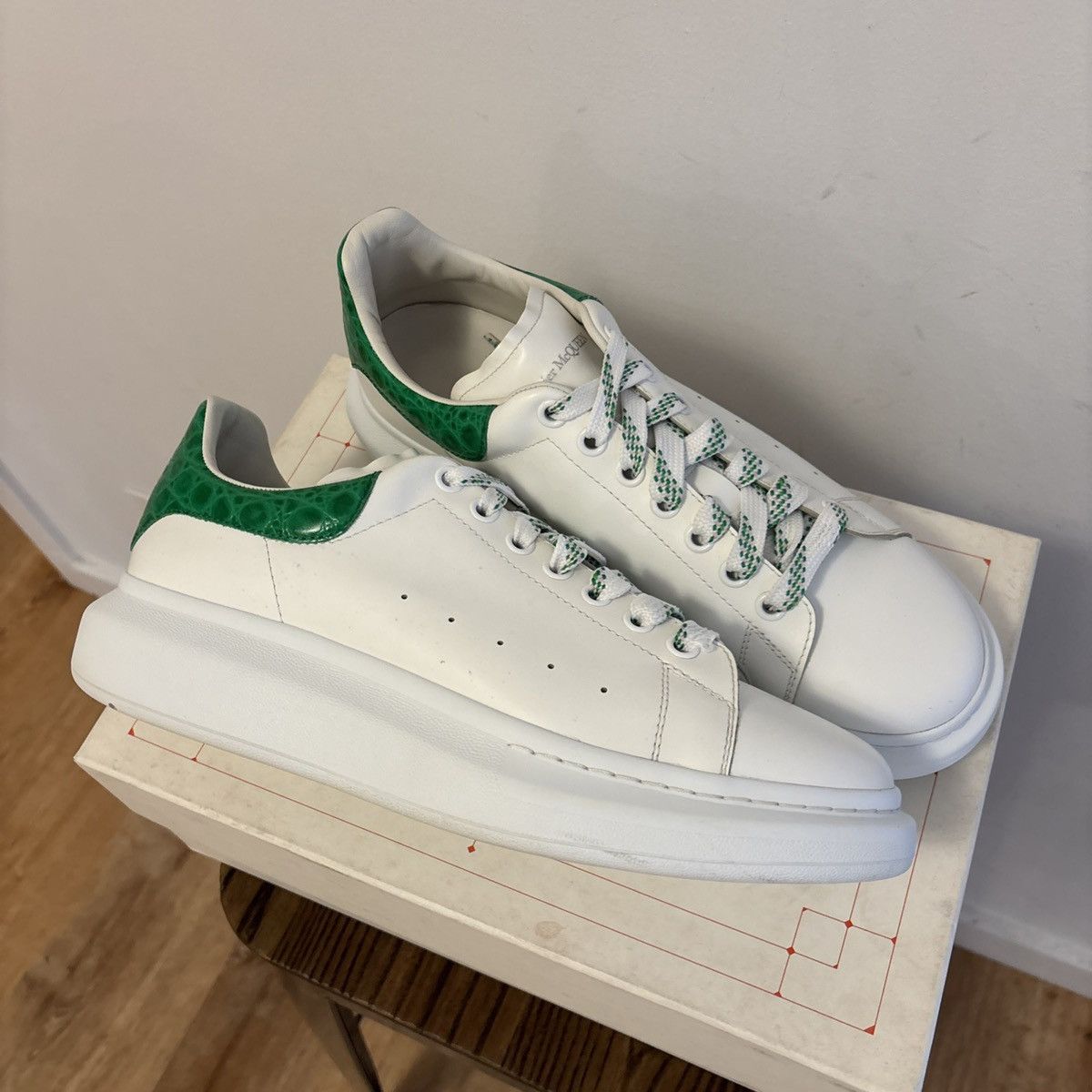 Alexander McQueen Alexander McQueen White Green Low Size 46 Size US 13 / EU 46 - 1 Thumbnail
