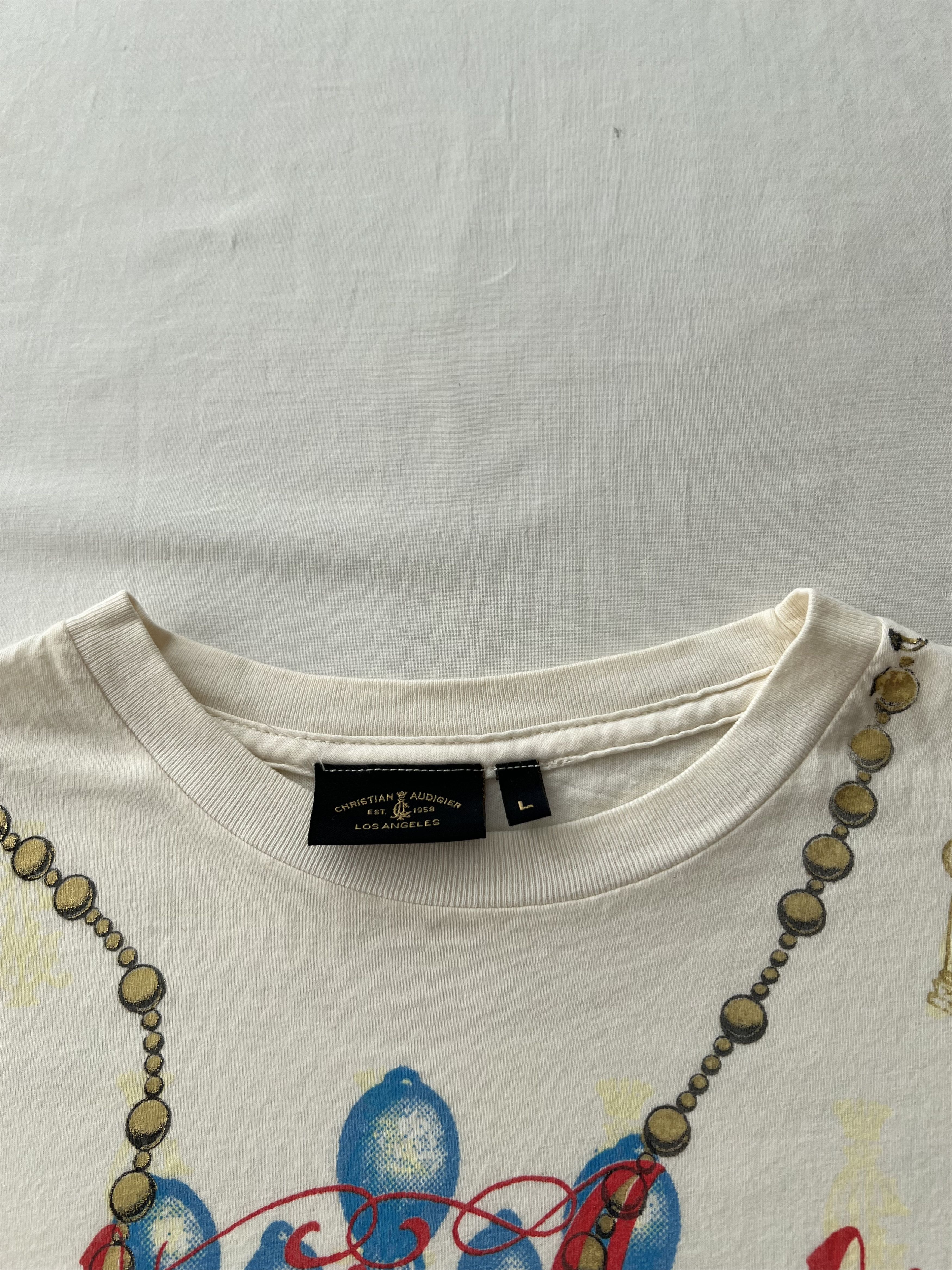 Christian Audigier Christian Audigier Ed Hardy Skull Hands Tattoo Y2k White Tee Size US L / EU 52-54 / 3 - 10 Thumbnail