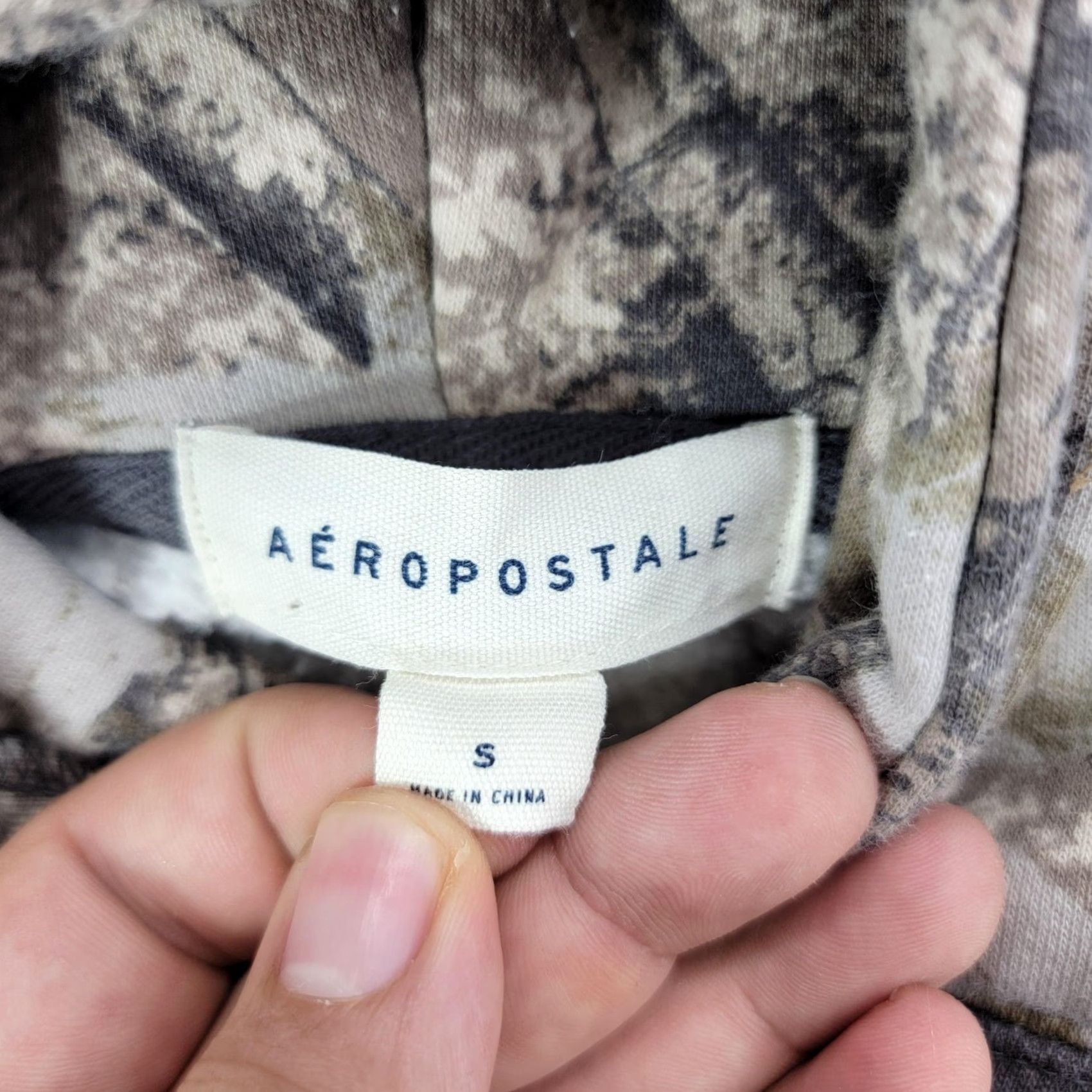 Aeropostale VINTAGE Aeropostale Hoodie Teens S Brown Camouflage Pullover Fleece Kangaroo Pocket Hunting Size US S / EU 44-46 / 1 - 3 Thumbnail