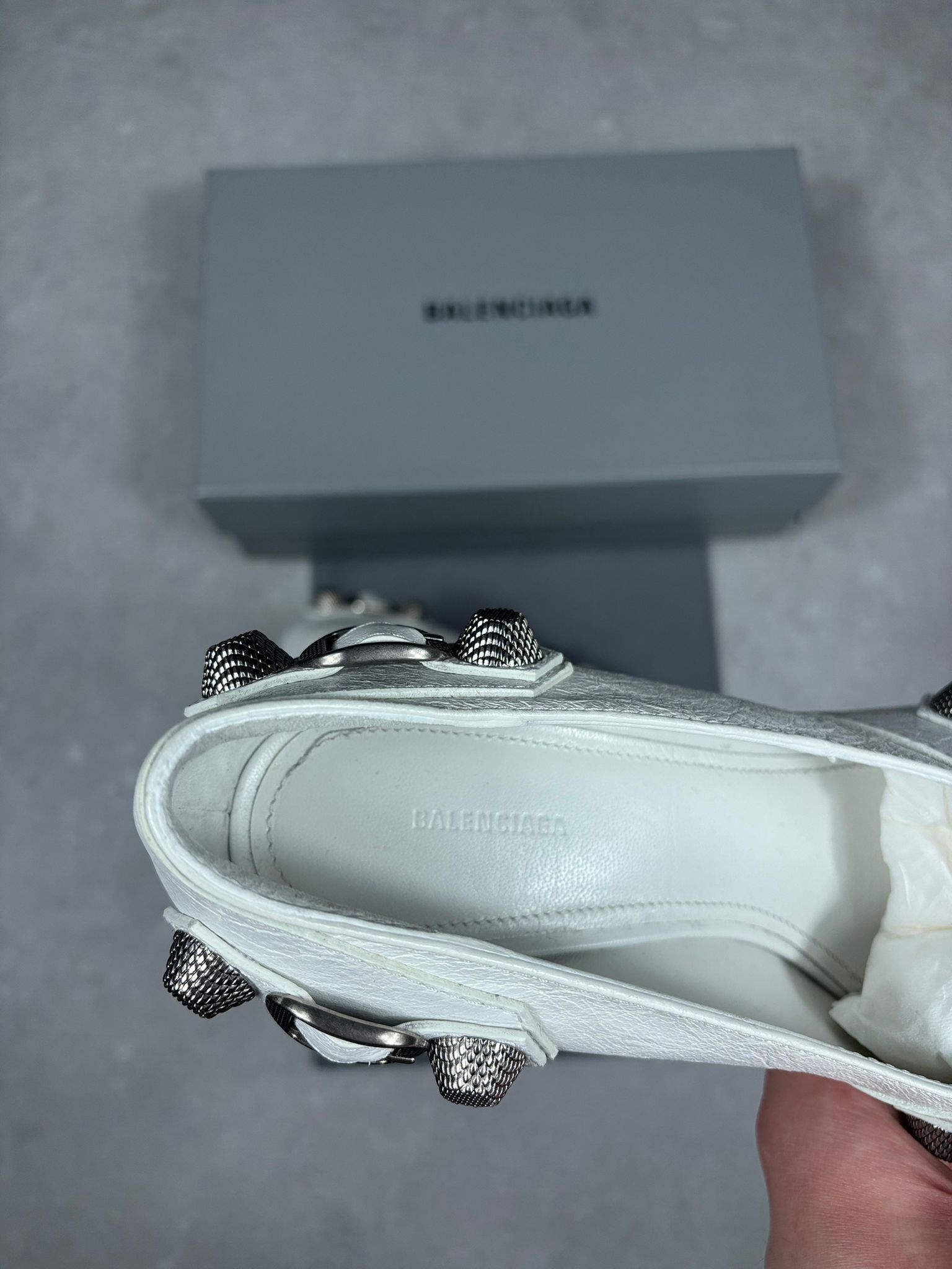 Balenciaga Balenciaga Cagole Pump H90 Arena White Aged Nickel US 8 Size US 8 / IT 38 - 10 Thumbnail