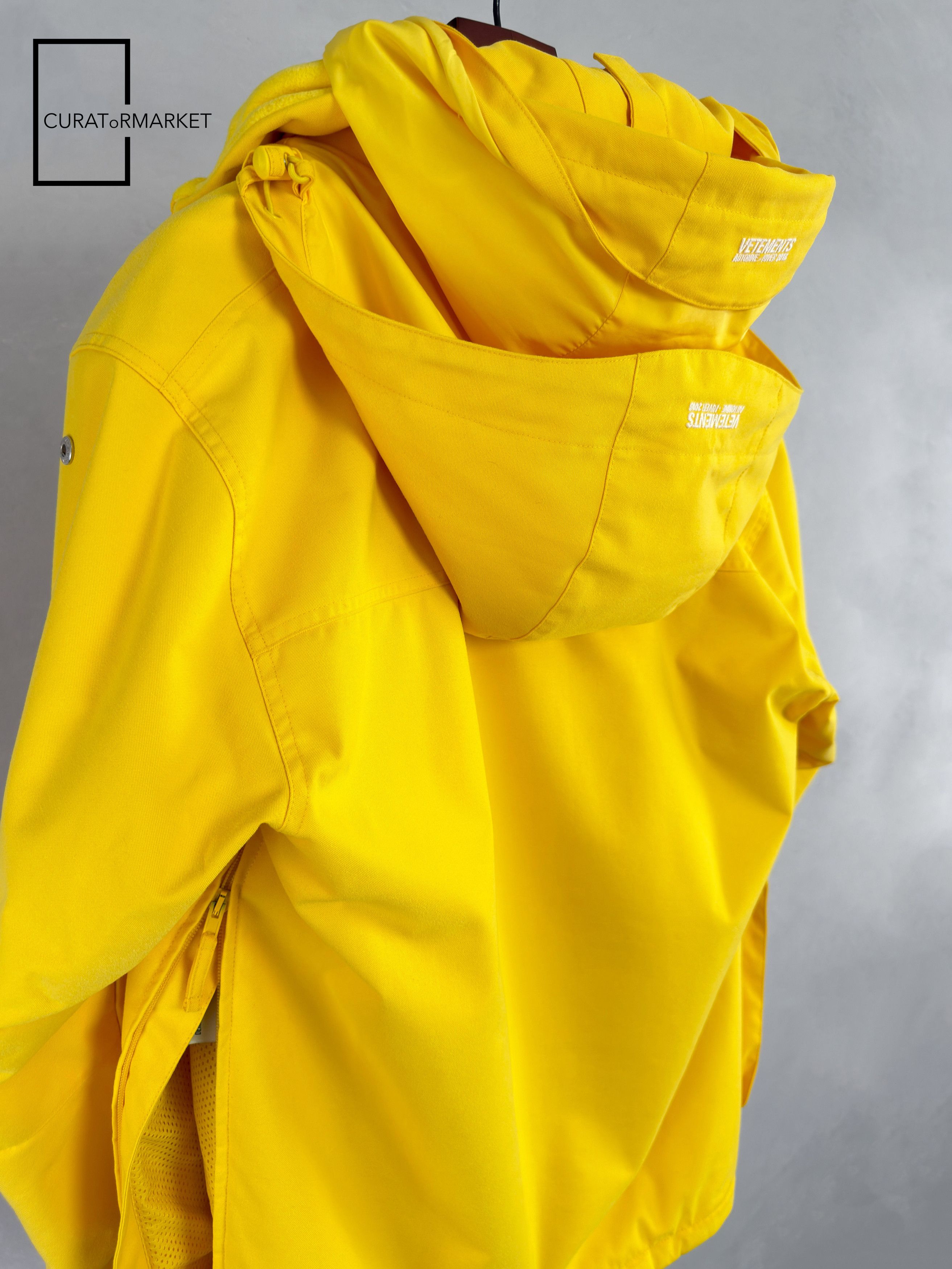 Vetements Oversized Demna Angela Reversible Double Sided Hood FW18 Size US S / EU 44-46 / 1 - 8 Thumbnail