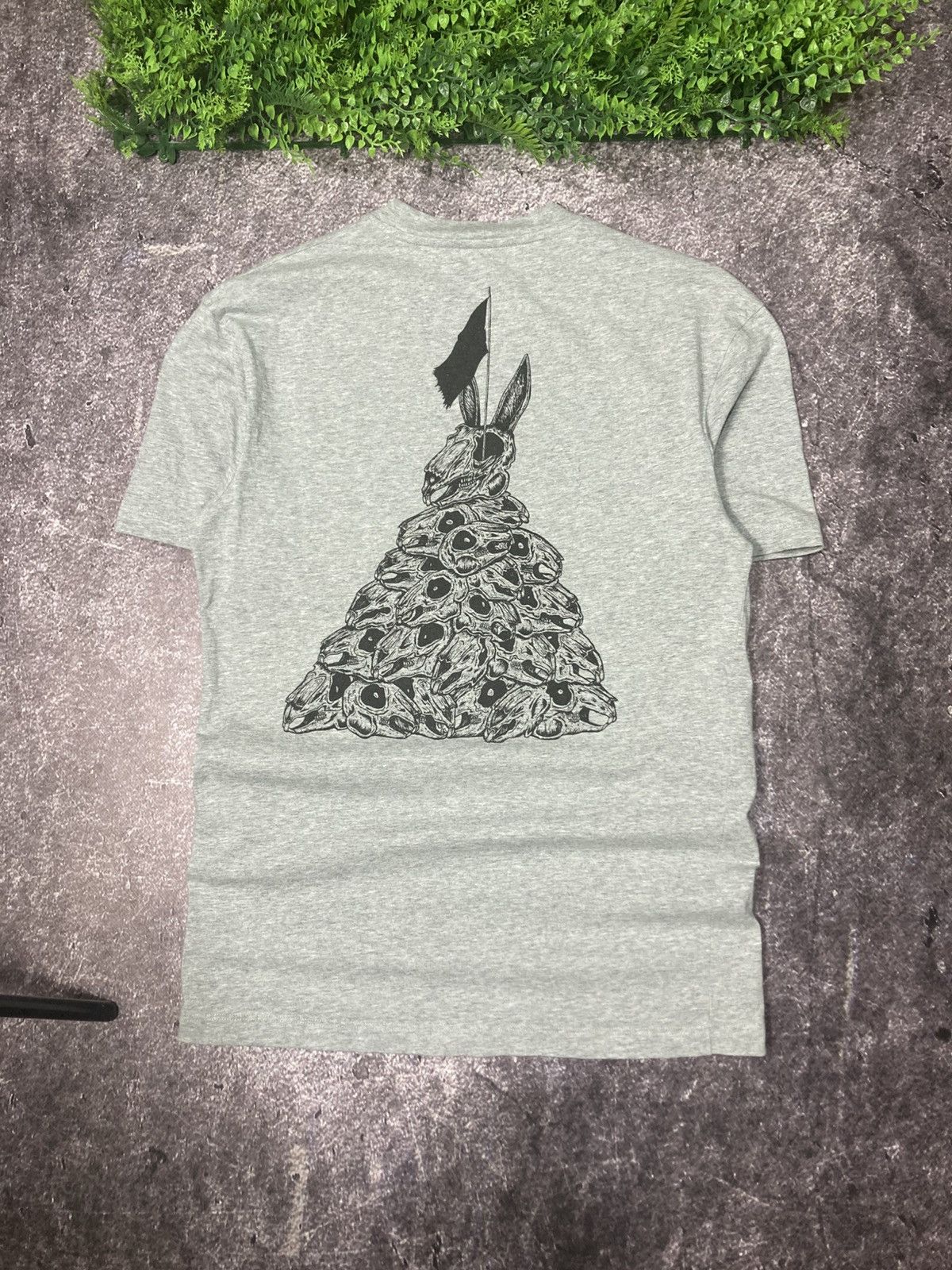 Alexander McQueen Alexander McQueen Rabbit Skull T-Shirt Tee Size US S / EU 44-46 / 1 - 5 Thumbnail