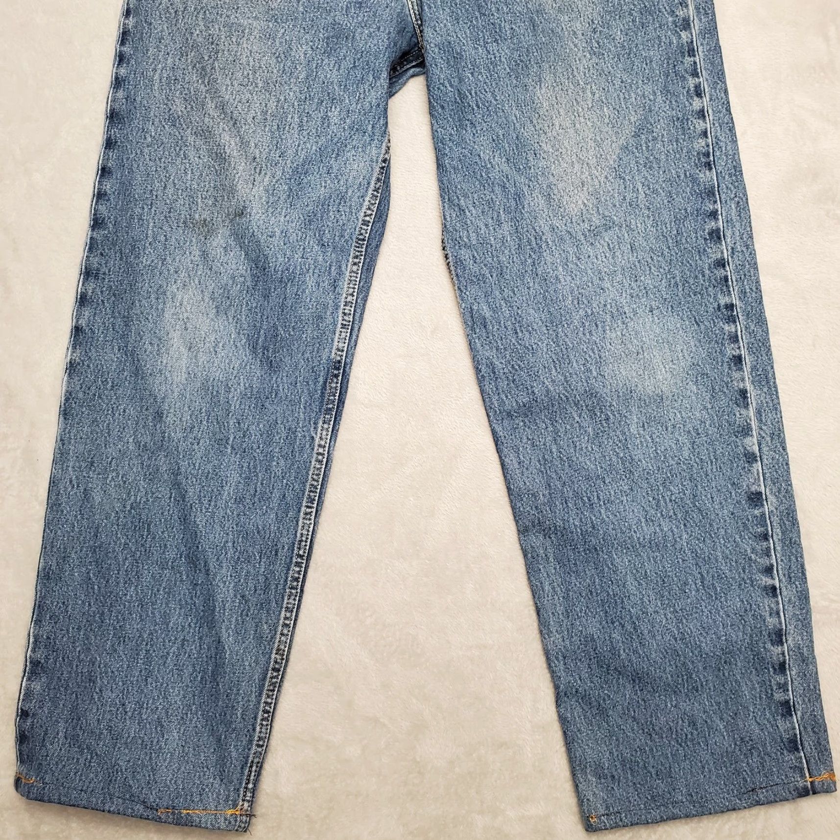 Denime VINTAGE? (No) Levis Jeans Men 38x34 (36x30) Blue 550 Denim Relaxed Fit Straight Cotton Pant Size US 38 / EU 54 - 3 Thumbnail
