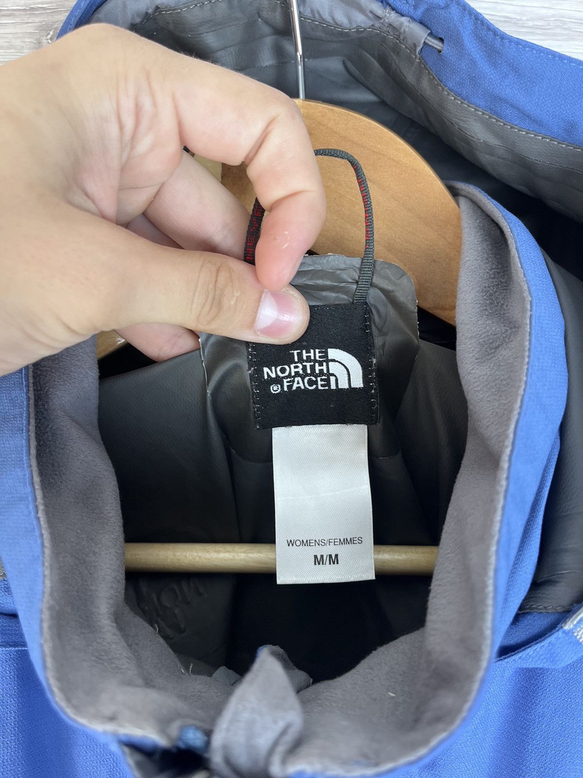 The North Face Women's outdoor jacket The North Face size M gore-Tex Size M / US 6-8 / IT 42-44 - 9 Thumbnail