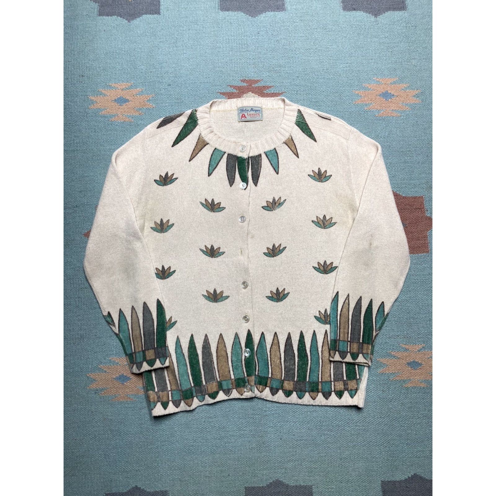 Vintage VINTAGE 1950s 60s acrylic knit sweater floral hand painted style large cardigan Size L / US 10 / IT 46 - 2 Thumbnail