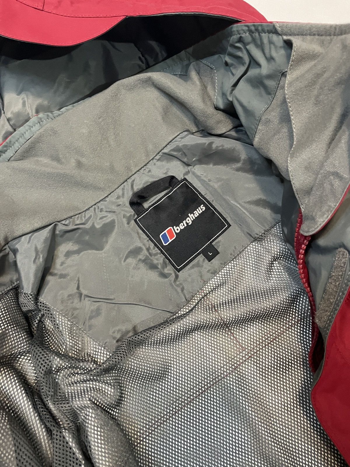 Berghaus Berghaus AQ2 Waterproof Shell Jacket – Deep Red Gorpcore Size US L / EU 52-54 / 3 - 9 Thumbnail