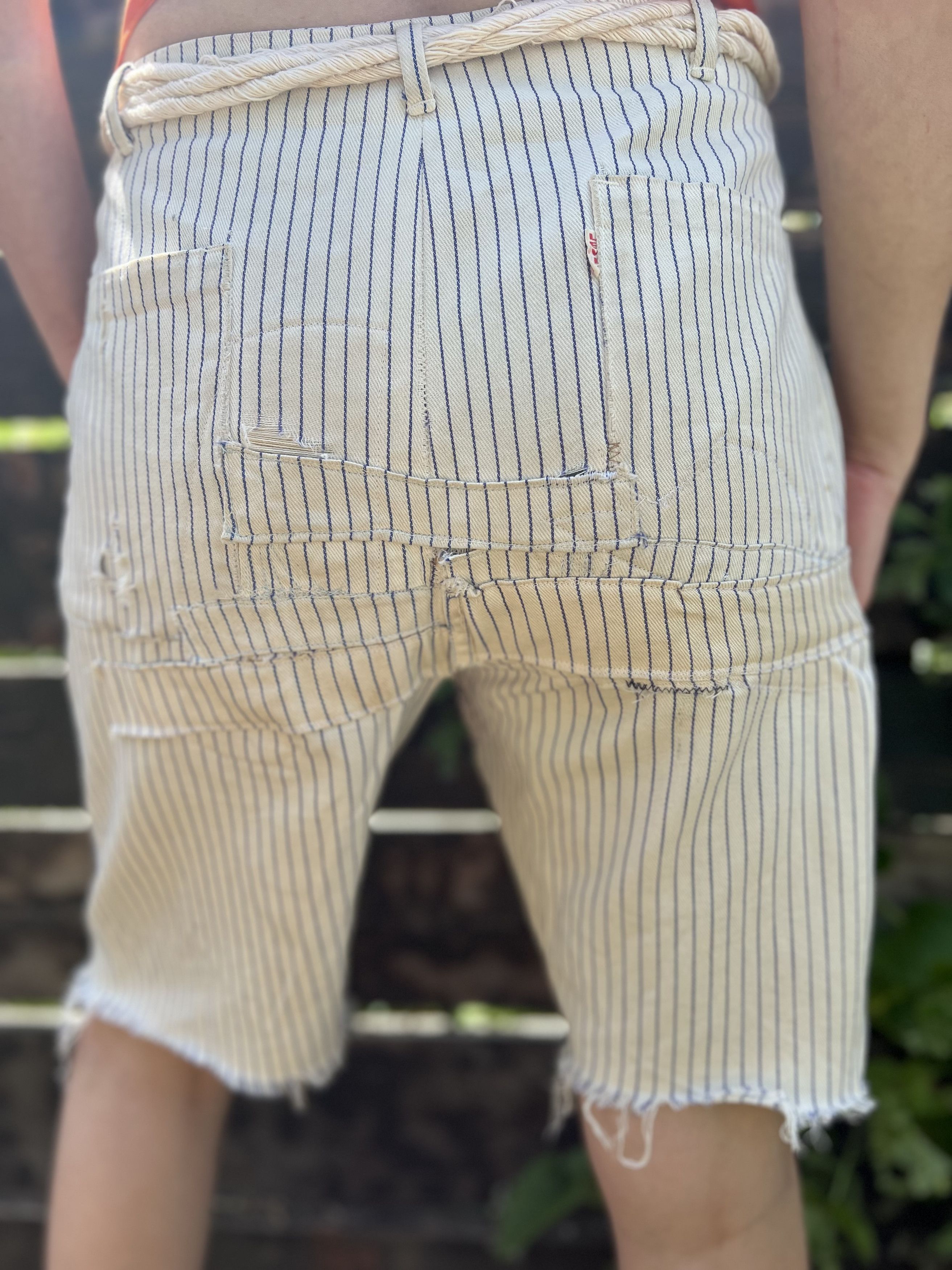 Levi's Vintage Clothing Vintage Big E Levi’s Cutoff Pinstripe Denim Shorts Size US 30 / EU 46 - 5 Thumbnail