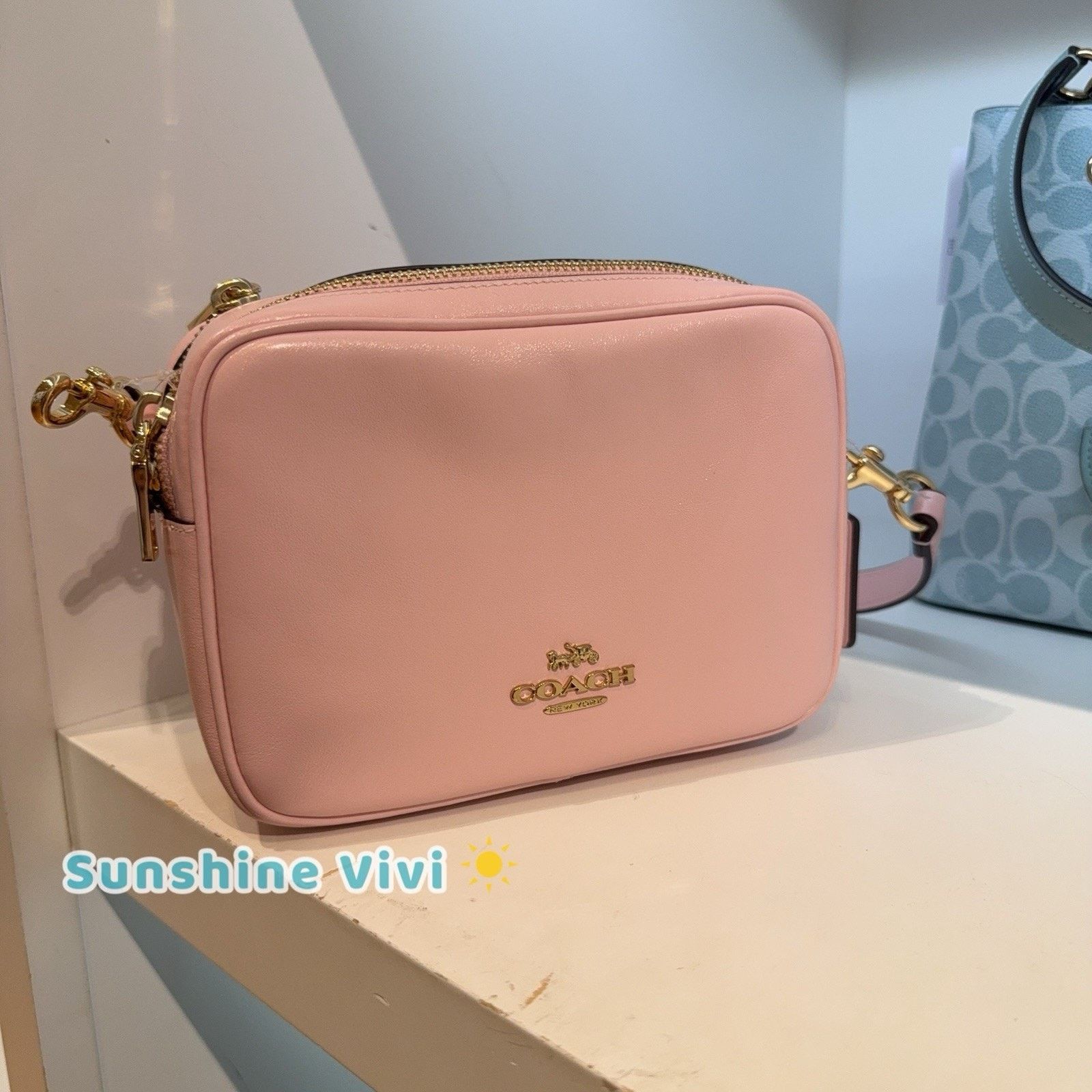 Coach NWT Coach Mini Carey Crossbody Bag CEA02 leather Soft Pink Size ONE SIZE - 3 Thumbnail