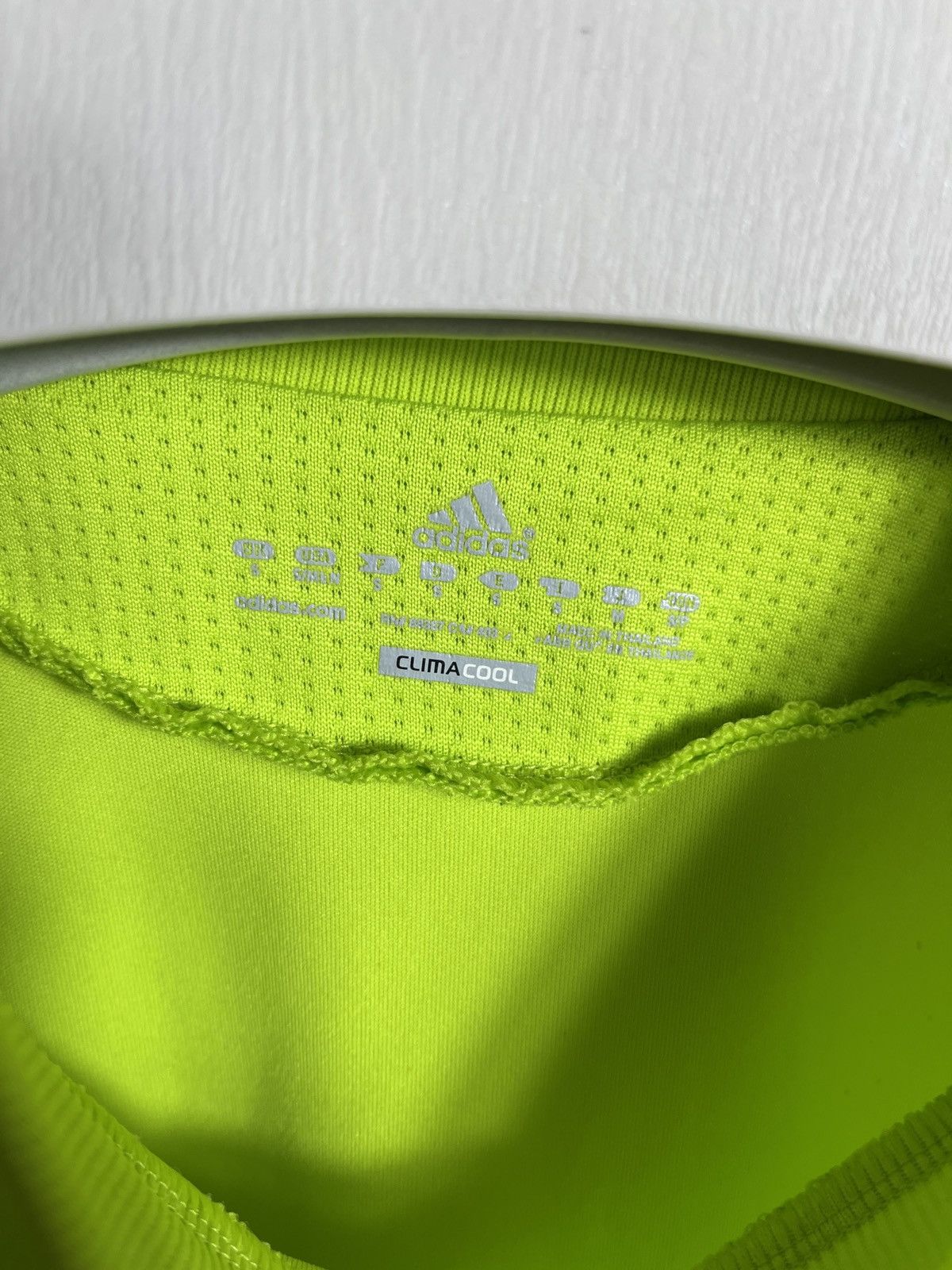Sports Specialties Chelsea 2010 2011 Goalkeeper Green Shirt Soccer Jersey Size US S / EU 44-46 / 1 - 10 Thumbnail