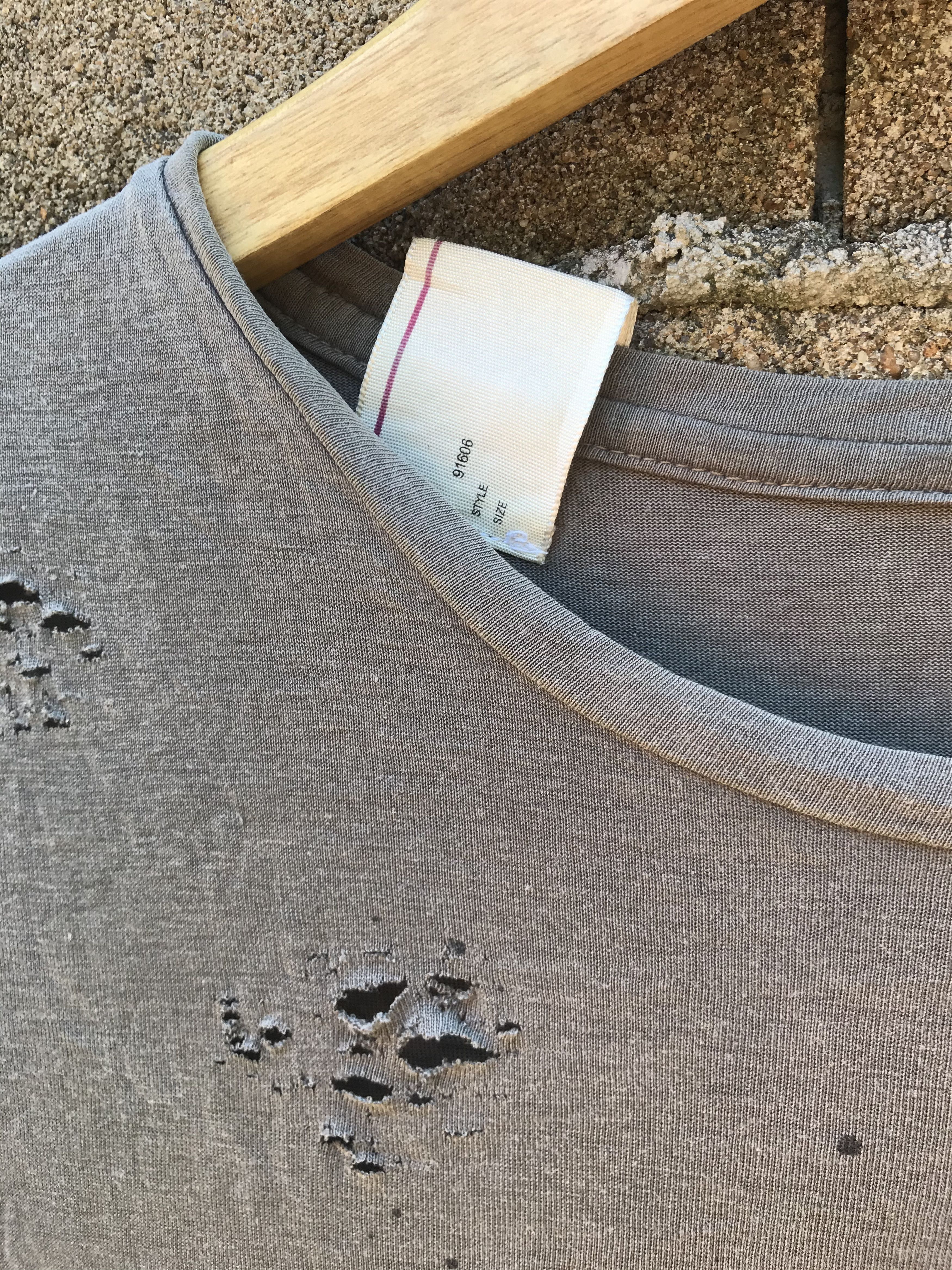 Le Grande Bleu (L.G.B.) Codes combine distressed tee Numbernine style Size US M / EU 48-50 / 2 - 3 Thumbnail