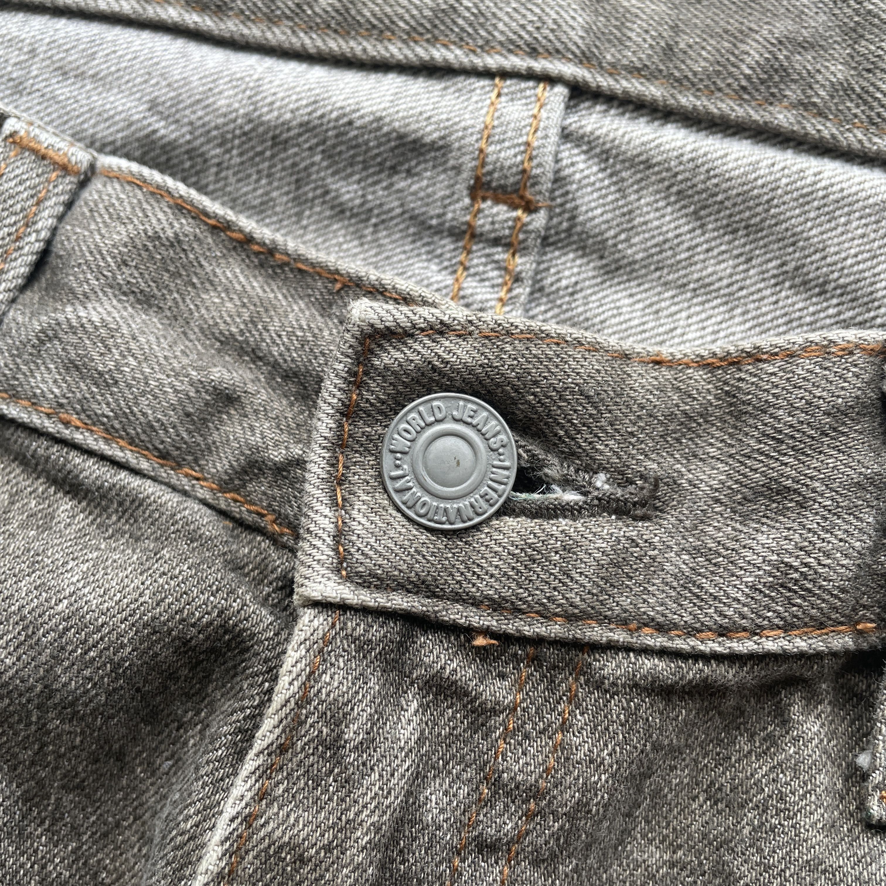 Japanese Brand Japan Vintage Jeans Baggy Greyish Browns Faded Denim Pants Size US 34 / EU 50 - 6 Thumbnail