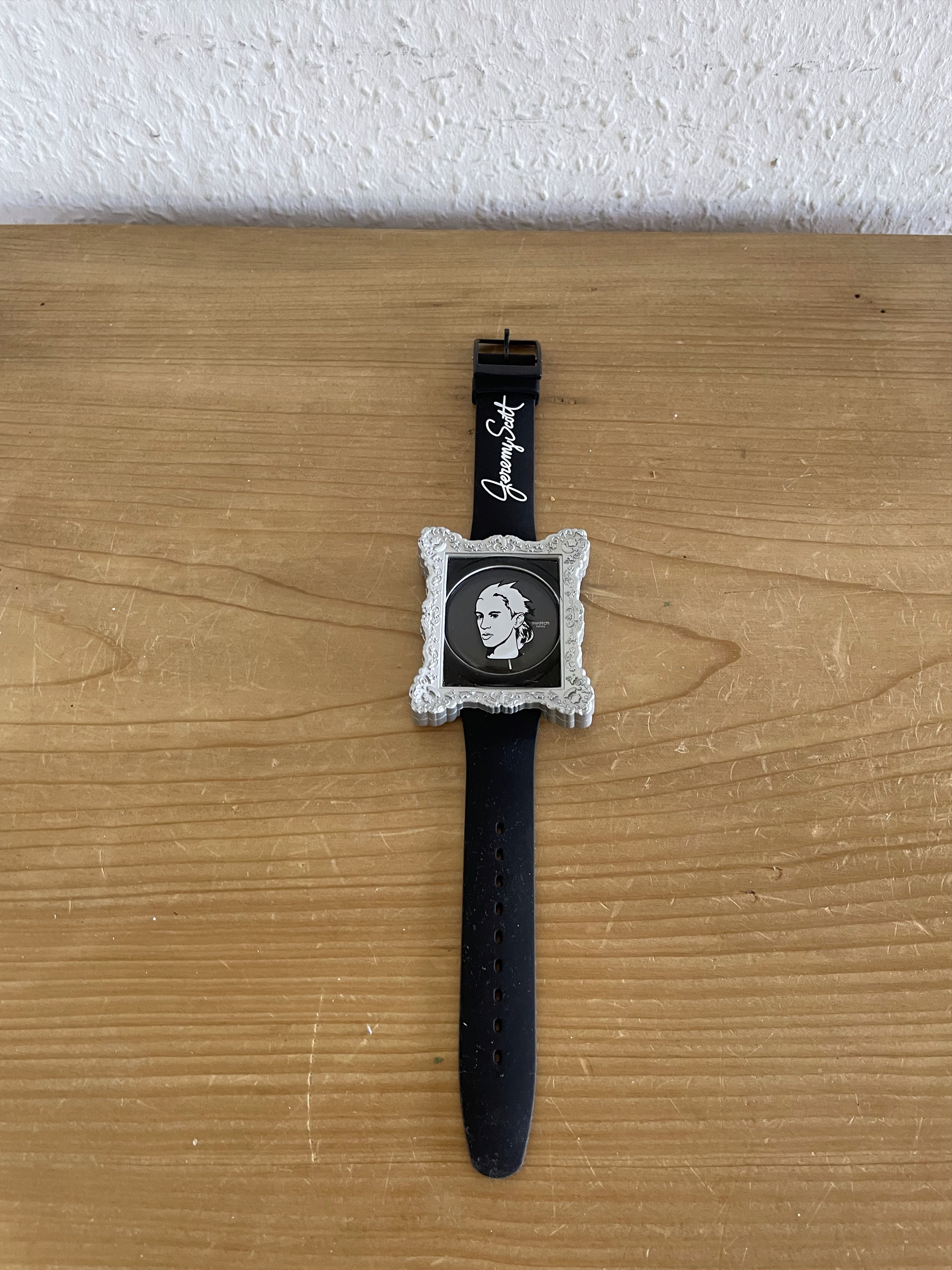 Jeremy Scott Jeremy Scott x Swatch 2011 Portrait Watch Size ONE SIZE - 1 Thumbnail