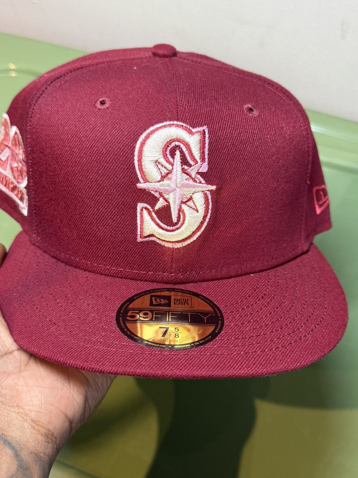 Capsule × Hat Club × New Era 7 5/8 Hat Club Red Velvet Seattle Mariners Size ONE SIZE - 2 Thumbnail