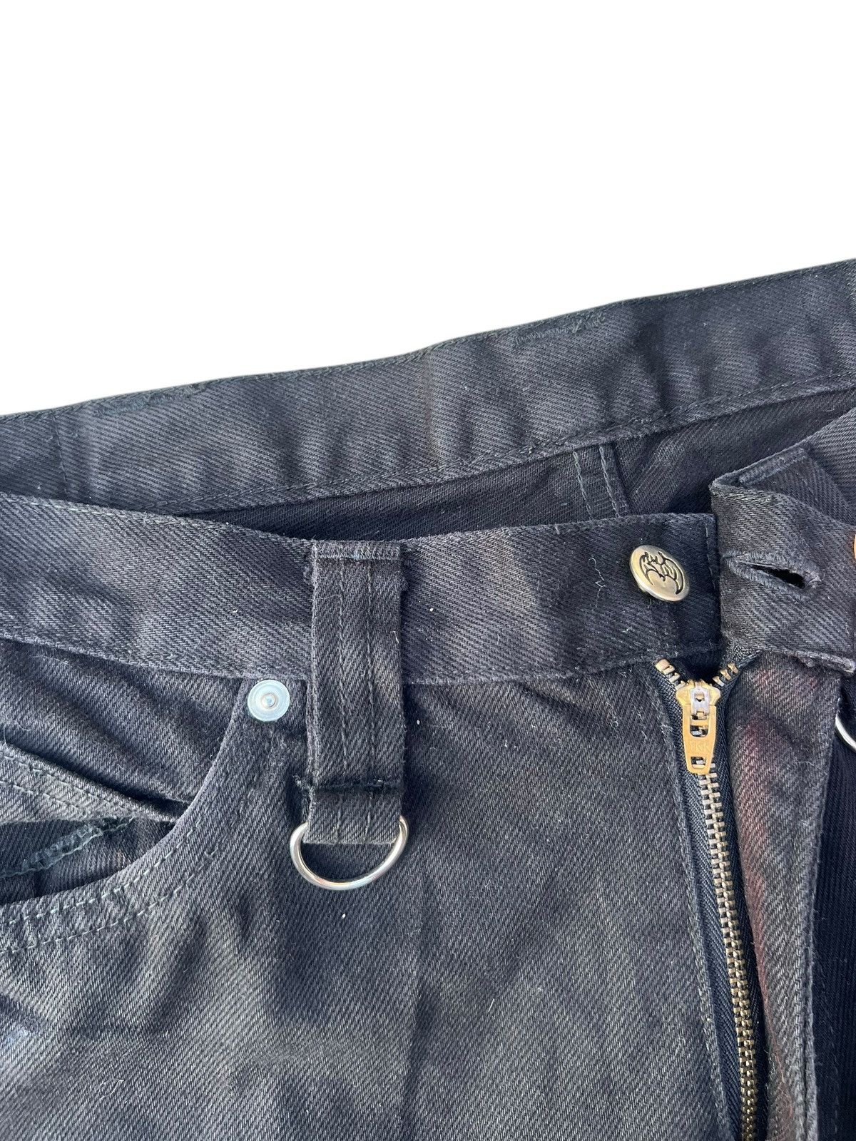 Japanese Brand Vintage King Mob Japan Black Denim Bondage Trouser Jeans Size US 32 / EU 48 - 7 Thumbnail
