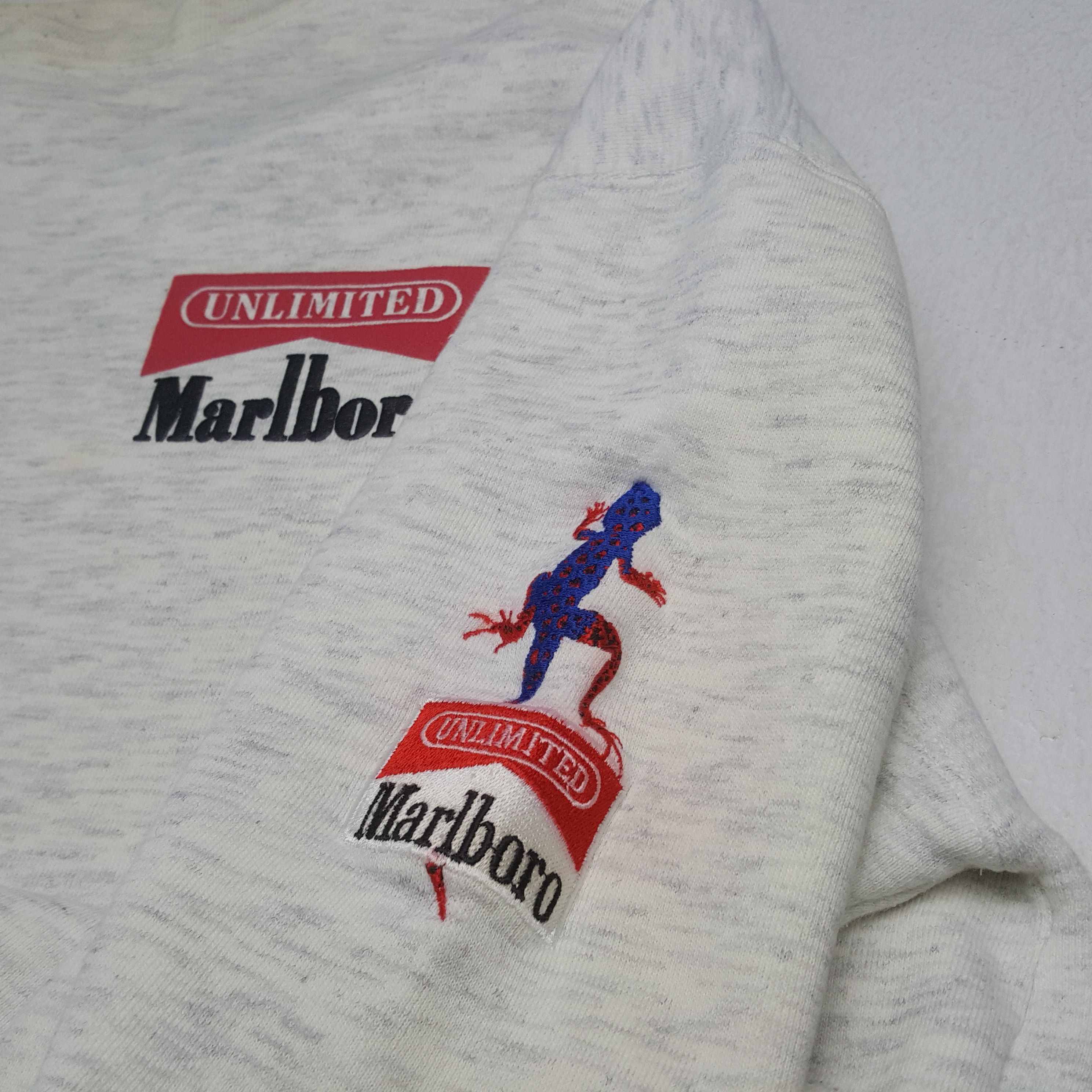 Marlboro × Vintage Vintage UNLIMITED MARLBORO Streetwear Sweatshirt C293N19 Size US L / EU 52-54 / 3 - 8 Thumbnail