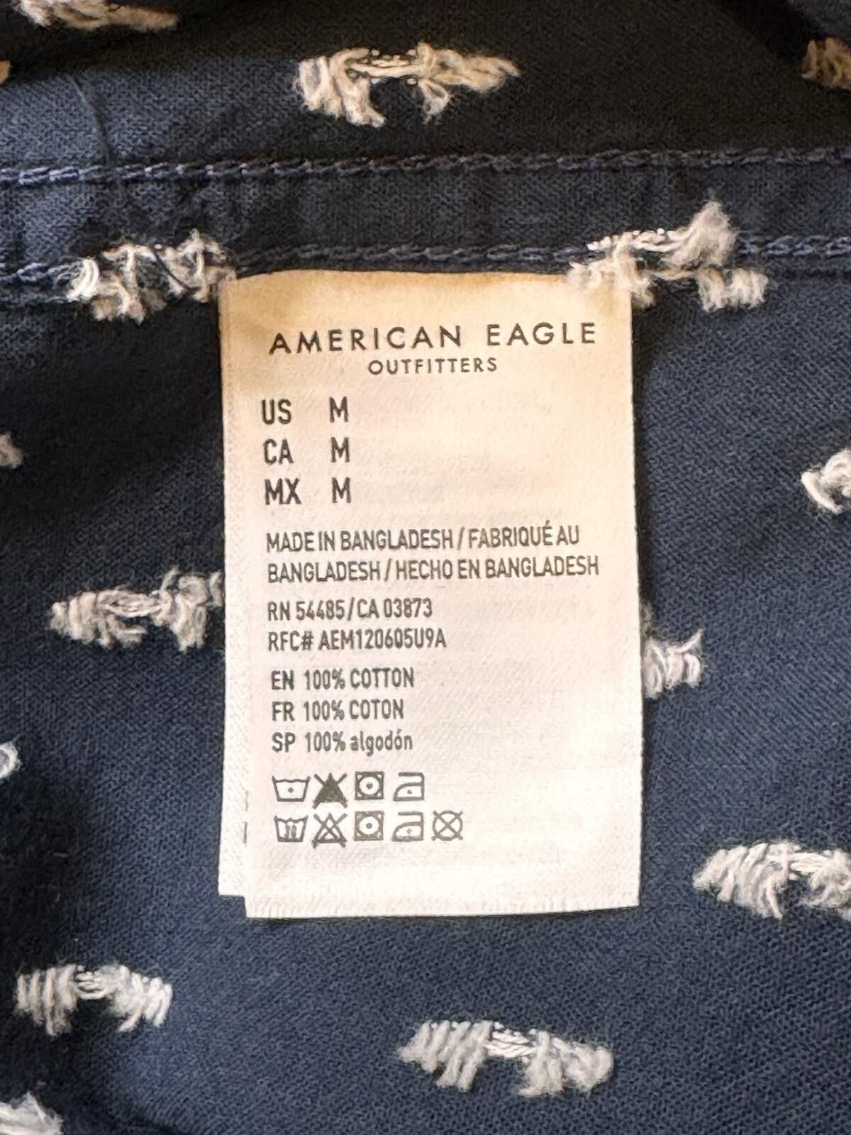 American Eagle Outfitters American Eagle Men's Med Navy AOP SS Shirt [726] Size US M / EU 48-50 / 2 - 5 Thumbnail