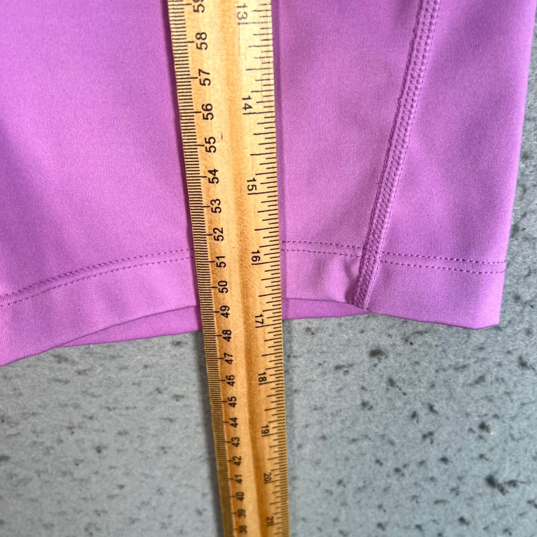 Nike Nike Air Purple Dri-Fit Womens Size Small Biker Shorts Athletic Gym Running Size 28" / US 6 / IT 42 - 7 Thumbnail