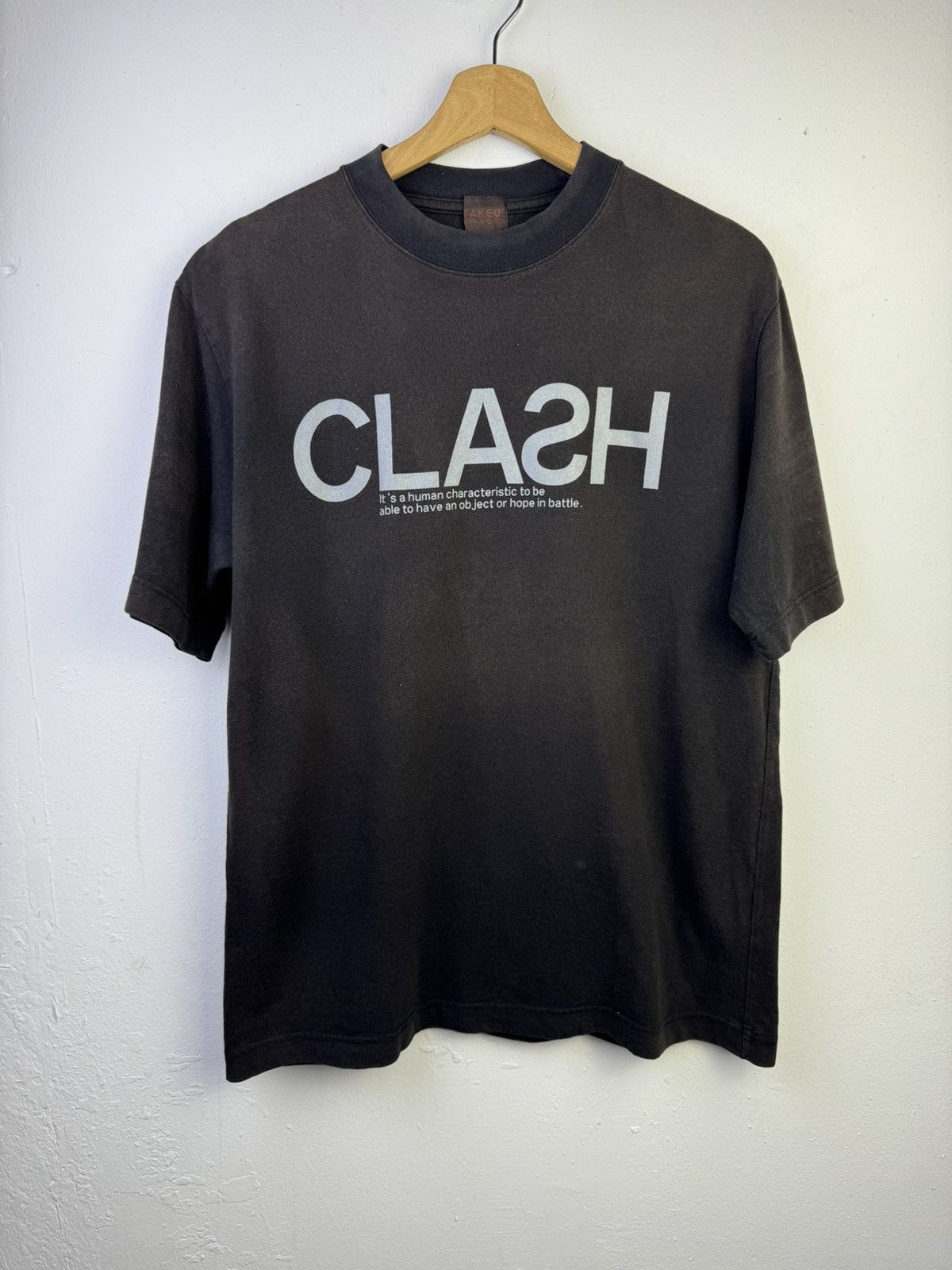 Takeo Kikuchi Takeo Kikuchi Japan Clash Human Characteristic t-shirt. Size US L / EU 52-54 / 3 - 1 Thumbnail