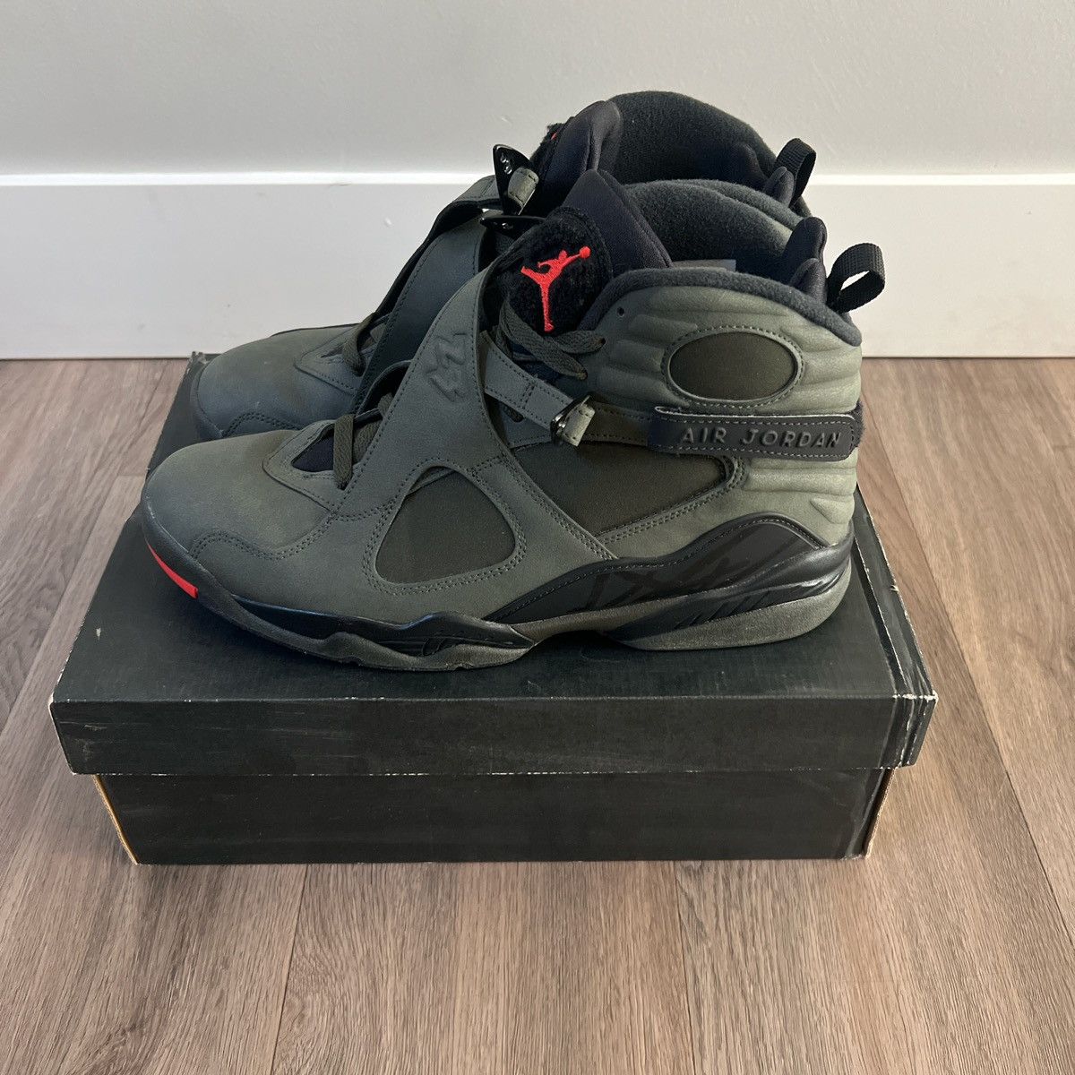 Jordan Brand Air Jordan 8 Retro Take Flight Size US 11 / EU 44 - 3 Thumbnail
