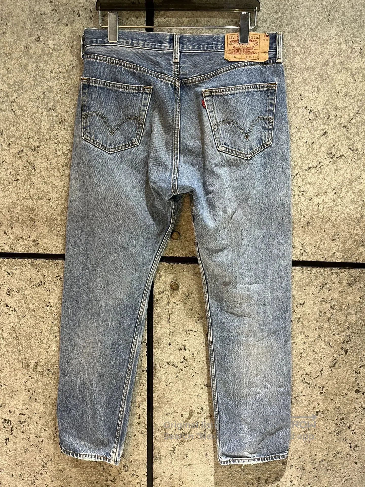 Levi's Vintage Levi's 501 Washed Blue Jeans 36. Size US 36 / EU 52 - 2 Thumbnail