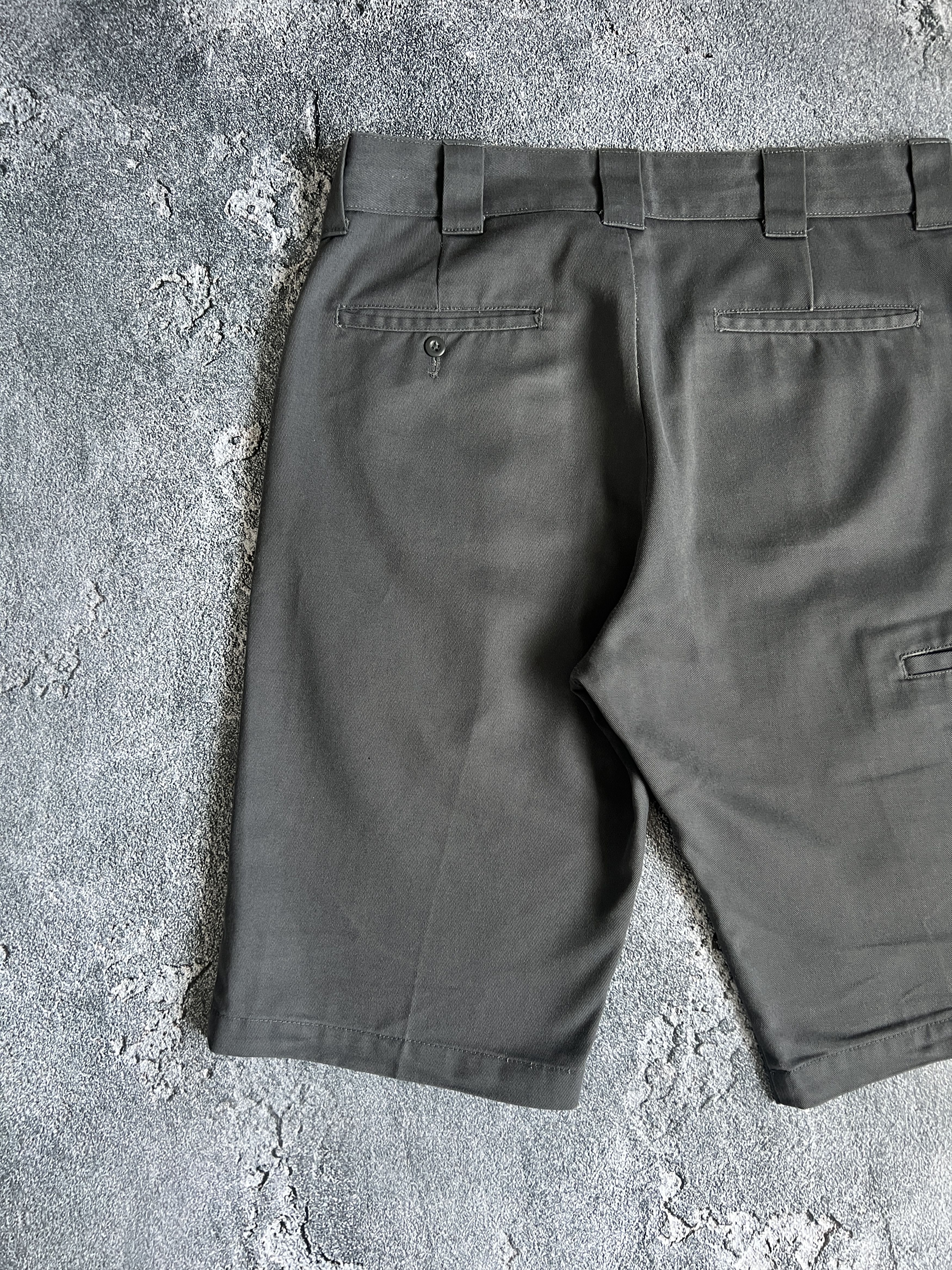 Dickies Dickies vintage shorts y2k work wear Size US 32 / EU 48 - 5 Thumbnail