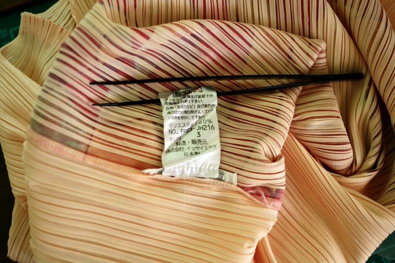 Pleats Please Issey Miyake Issey Miyake size:3 Yellow folk painting dress Size M / US 6-8 / IT 42-44 - 6 Thumbnail