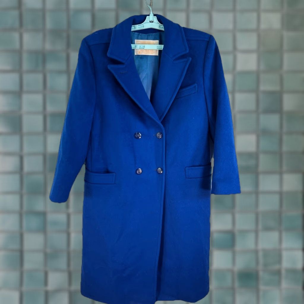 Pendleton VINTAGE Pendleton Coat Blue 100% Wool Long Overcoat Women L Adult Size L Navy Blue 80s 90s Womens Size L / US 10 / IT 46 - 1 Thumbnail