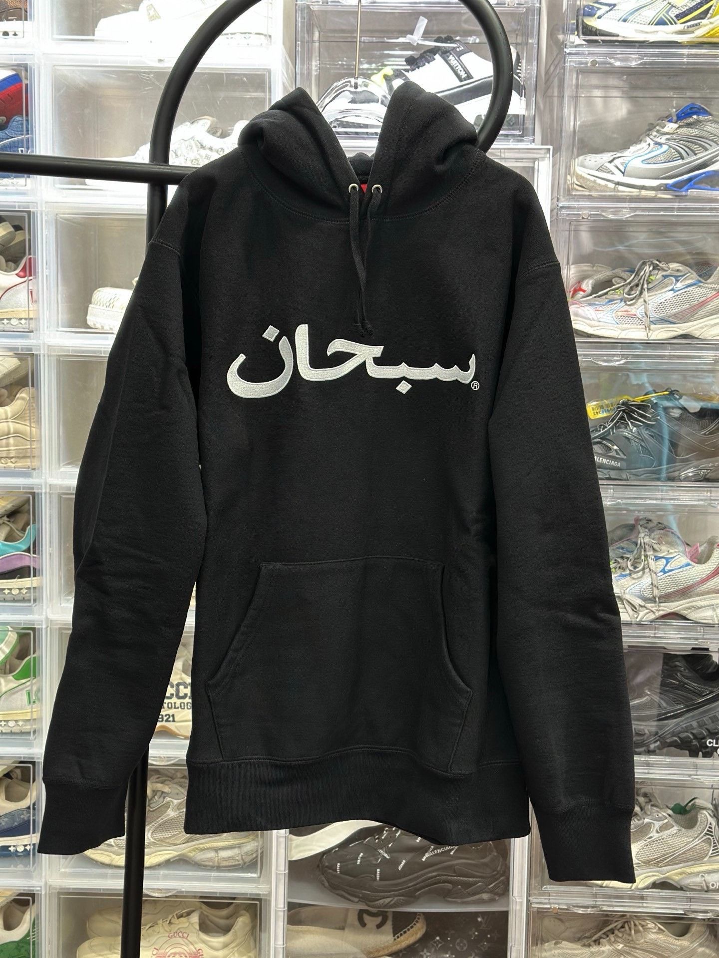 Supreme Supreme Black Hoodie L Men Size US L / EU 52-54 / 3 - 1 Thumbnail