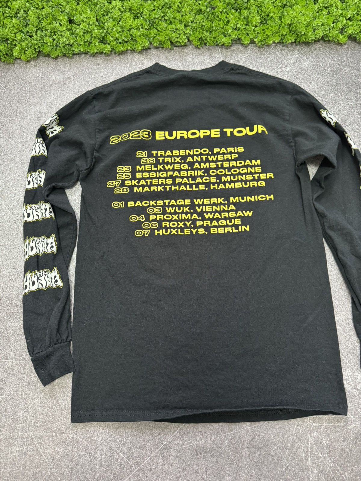 Band Tees The Hunna 2023 Europe tour Long Sleeve band shirt Size US S / EU 44-46 / 1 - 14 Thumbnail
